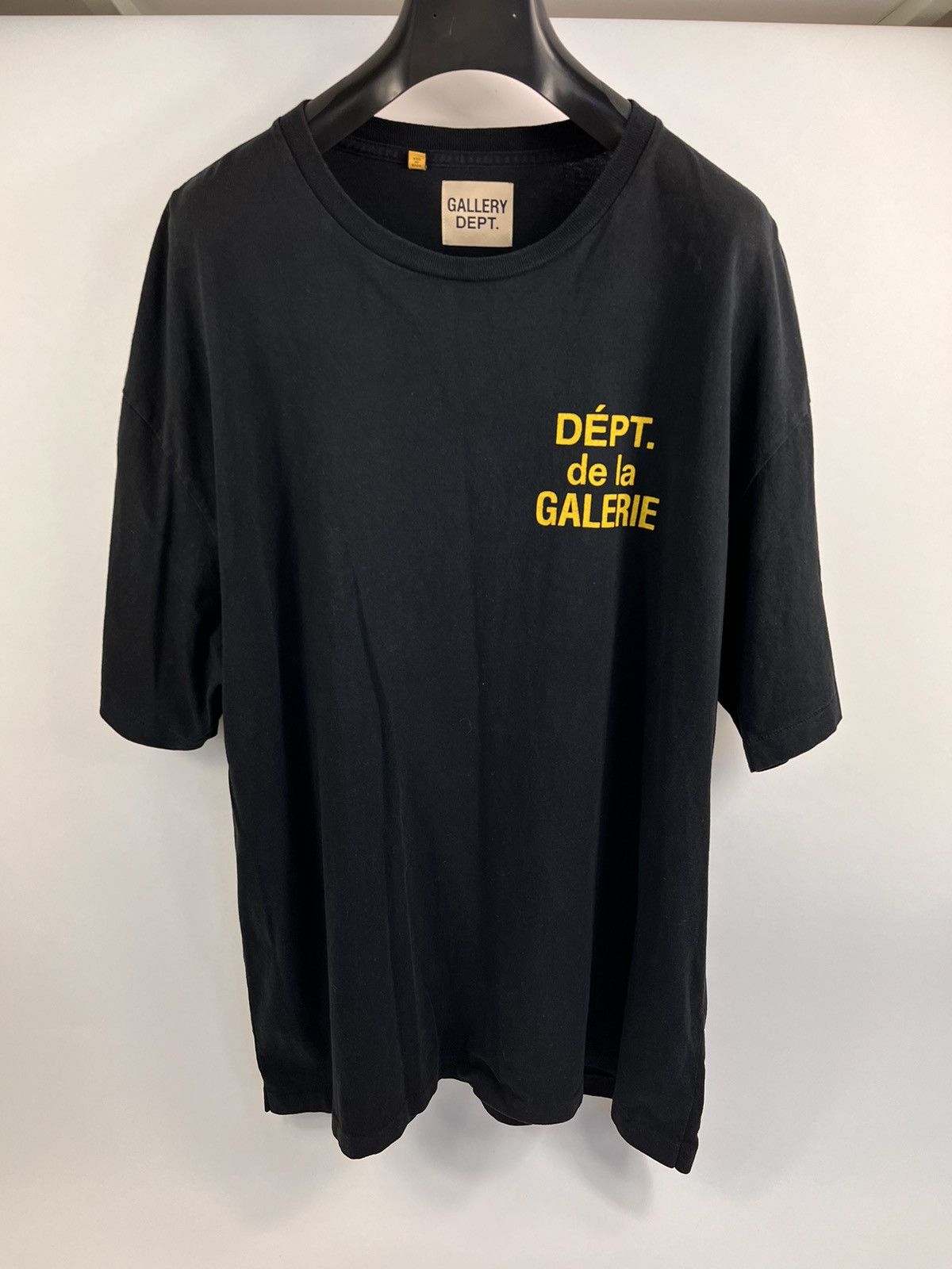 image of Gallery Dept Logo Print T-Shirt in Black, Men's (Size 2XL)