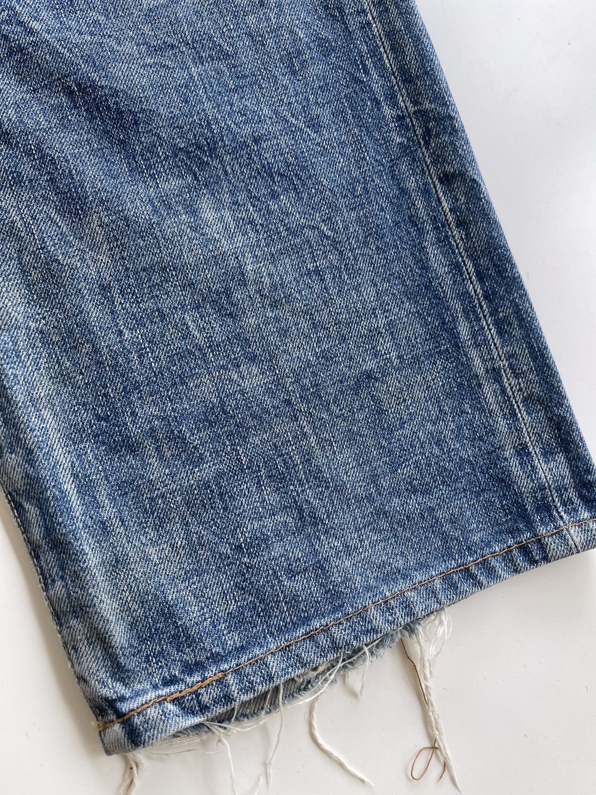 Japanese Brand Vintage Japanese Distressed Buckleback Selvedge Jeans Size US 30 / EU 46 - 14 Thumbnail