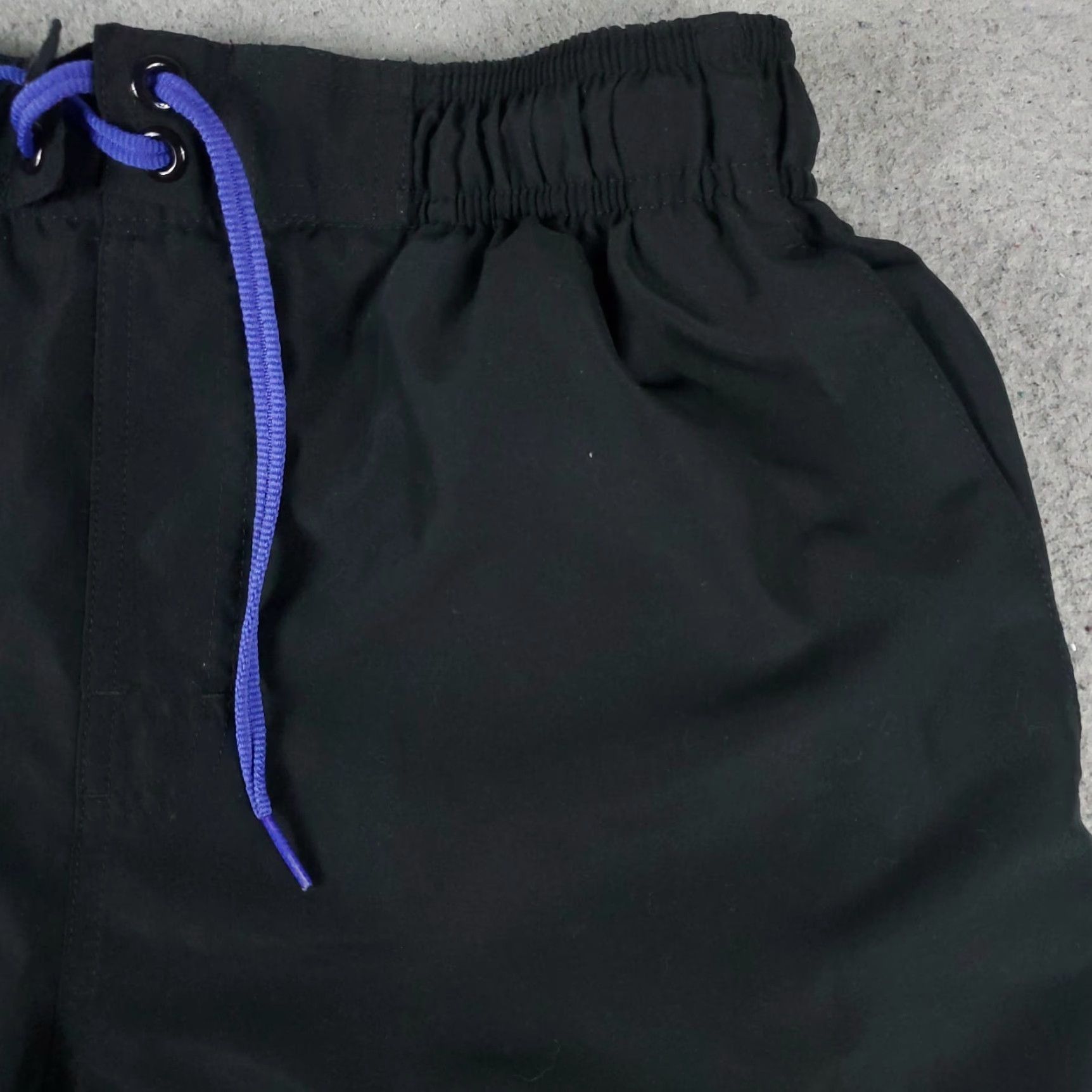 Nike Nike Shorts Mens Medium Black Swoosh Lace Tie Beach Board Swim Trunks Comfort Back Pocket Breathable Drawstring Pockets Men's Bottom Size US 31 - 3 Thumbnail