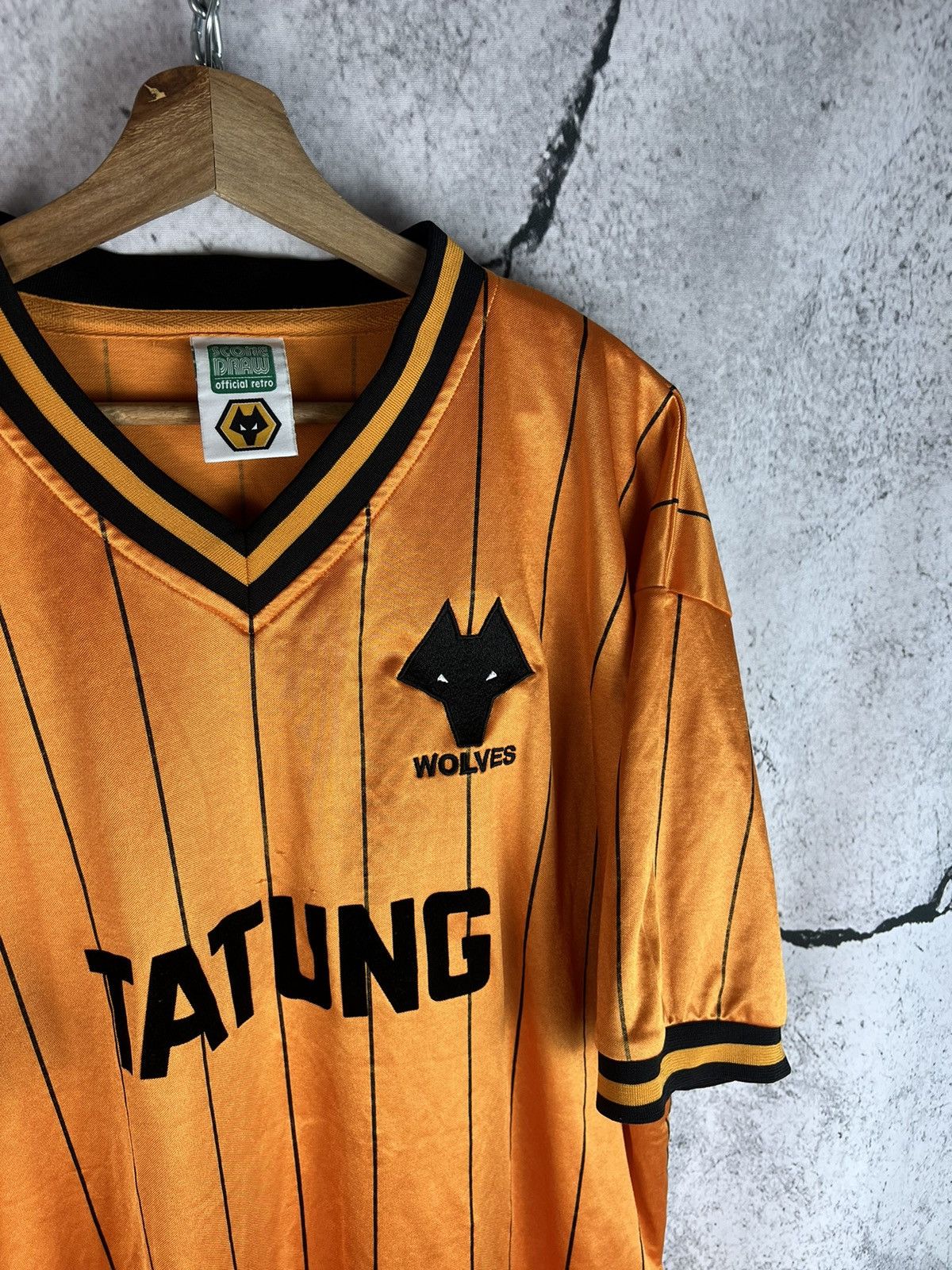 Puma WOLVERHAMPTON WOLVES SIZE XXL SOCCER FOOTBALL JERSEY SHIRT Size US XXL / EU 58 / 5 - 3 Thumbnail