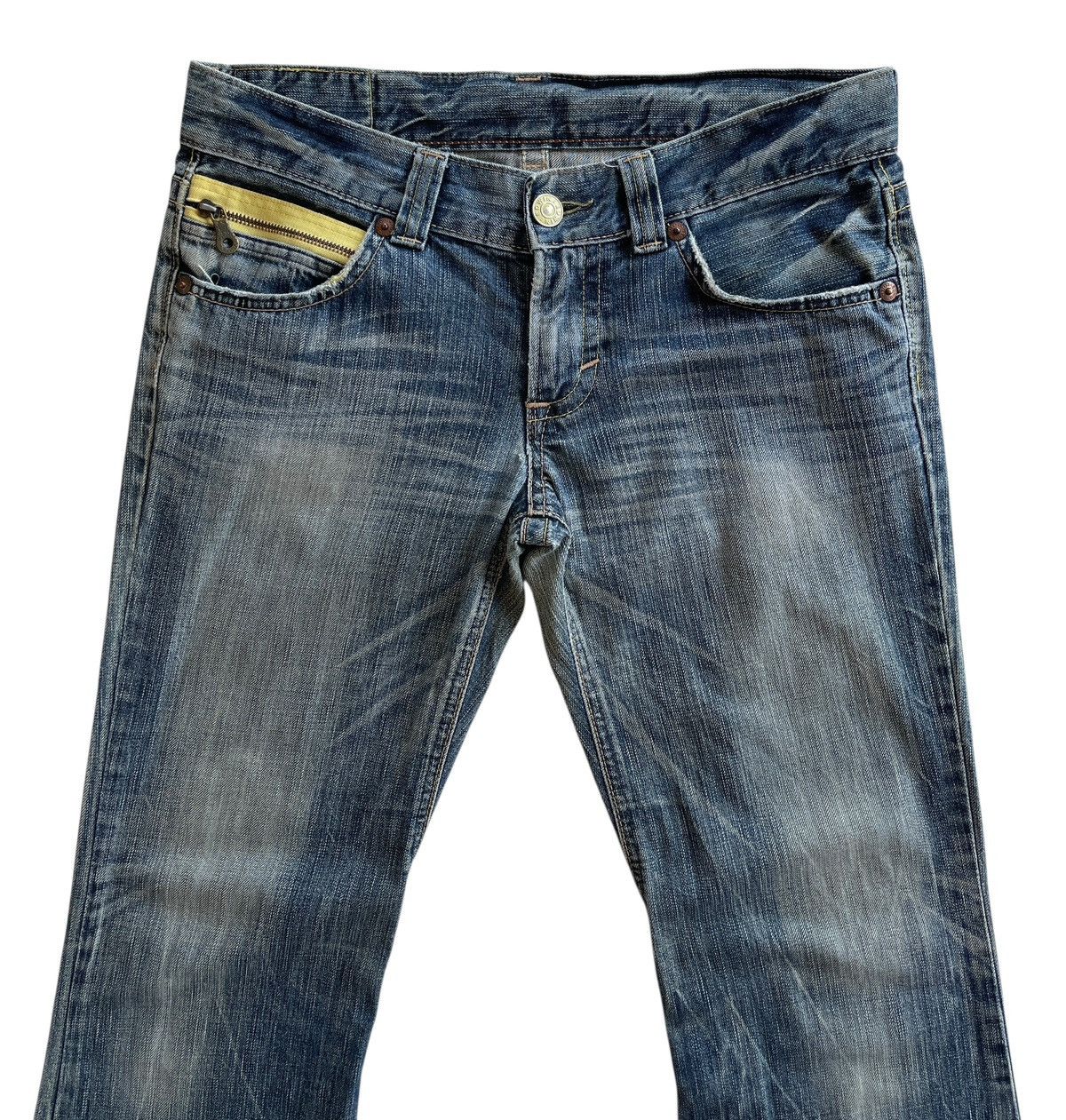 Japanese Brand Vintage Edwin 504 Blue Trip Flare Distressed Denim Size US 32 / EU 48 - 4 Thumbnail