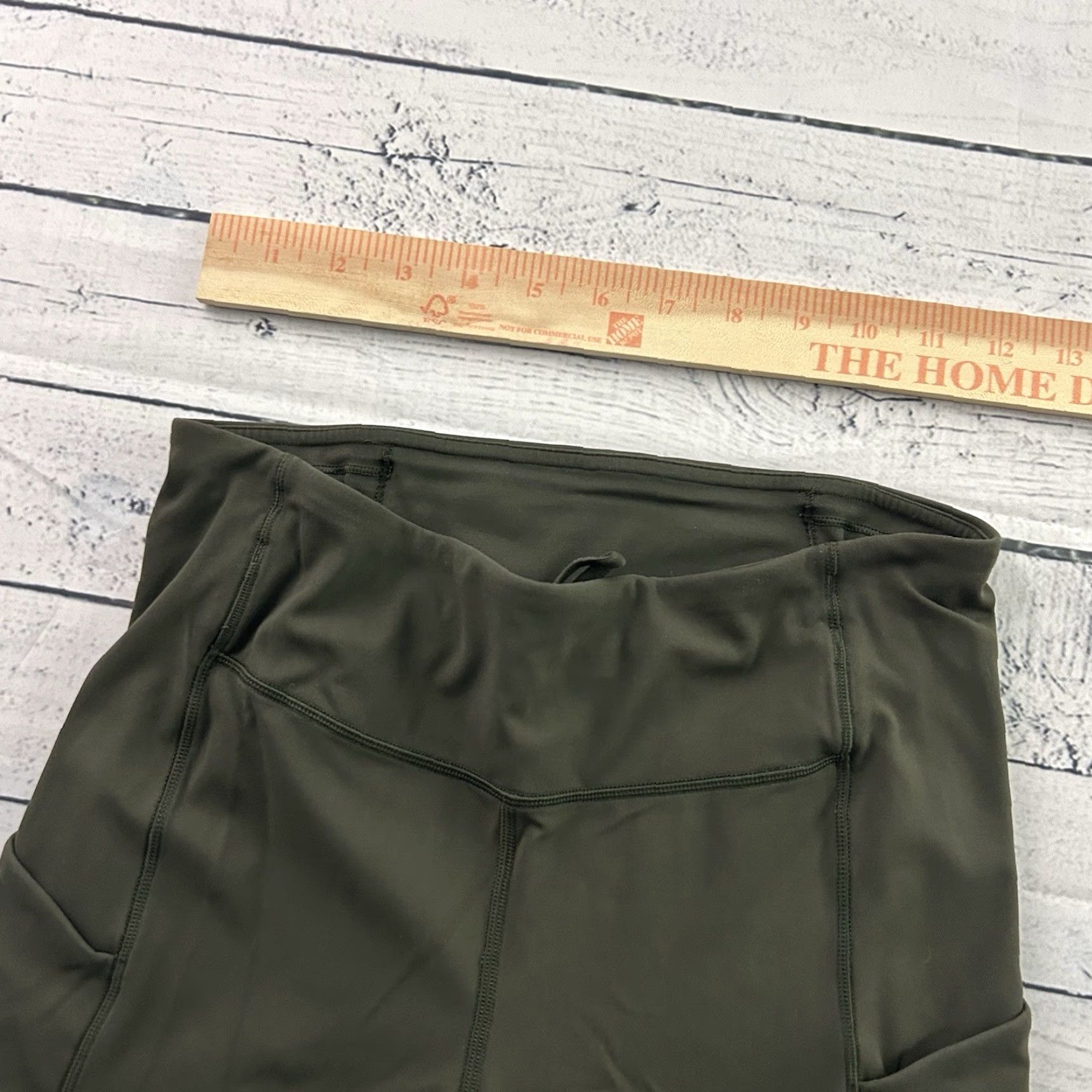 Lululemon Lululemon Speed Up Tight Leggings 28" Women's 6 Olive Green Yoga Athletic Compression Activewear Shapewear Mens? Size 28" / US 6 / IT 42 - 3 Thumbnail
