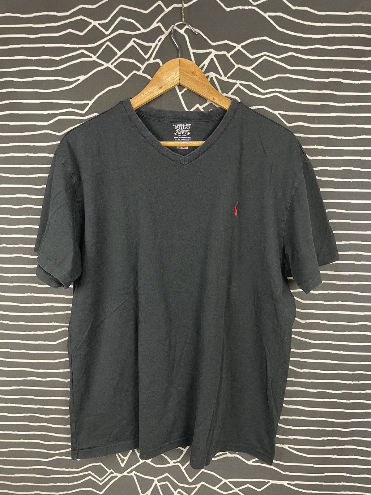 Polo Ralph Lauren × Ralph Lauren Polo Ralph Lauren Essential Vneck Tshirt Size US XL / EU 56 / 4 - 1 Thumbnail