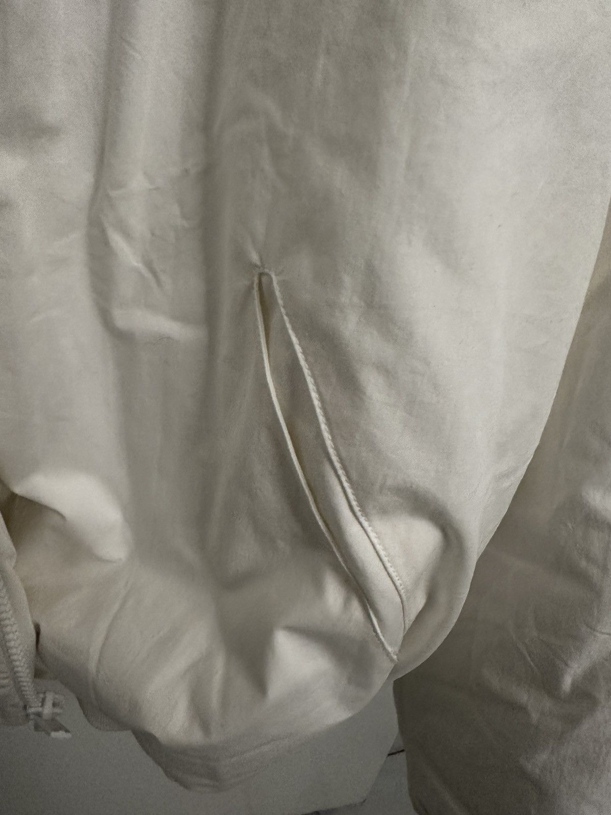 Yeezy White Yeezy Bomber (JC-08, Size 3) Size US XL / EU 56 / 4 - 3 Thumbnail