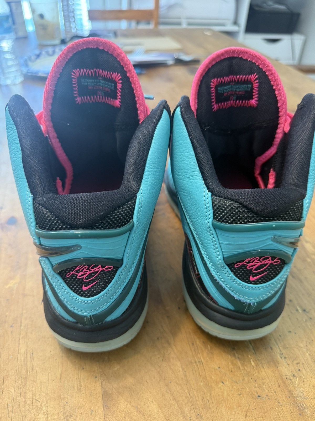 Nike Nike LeBron 8 QS Size US 8.5 / EU 41-42 - 3 Thumbnail