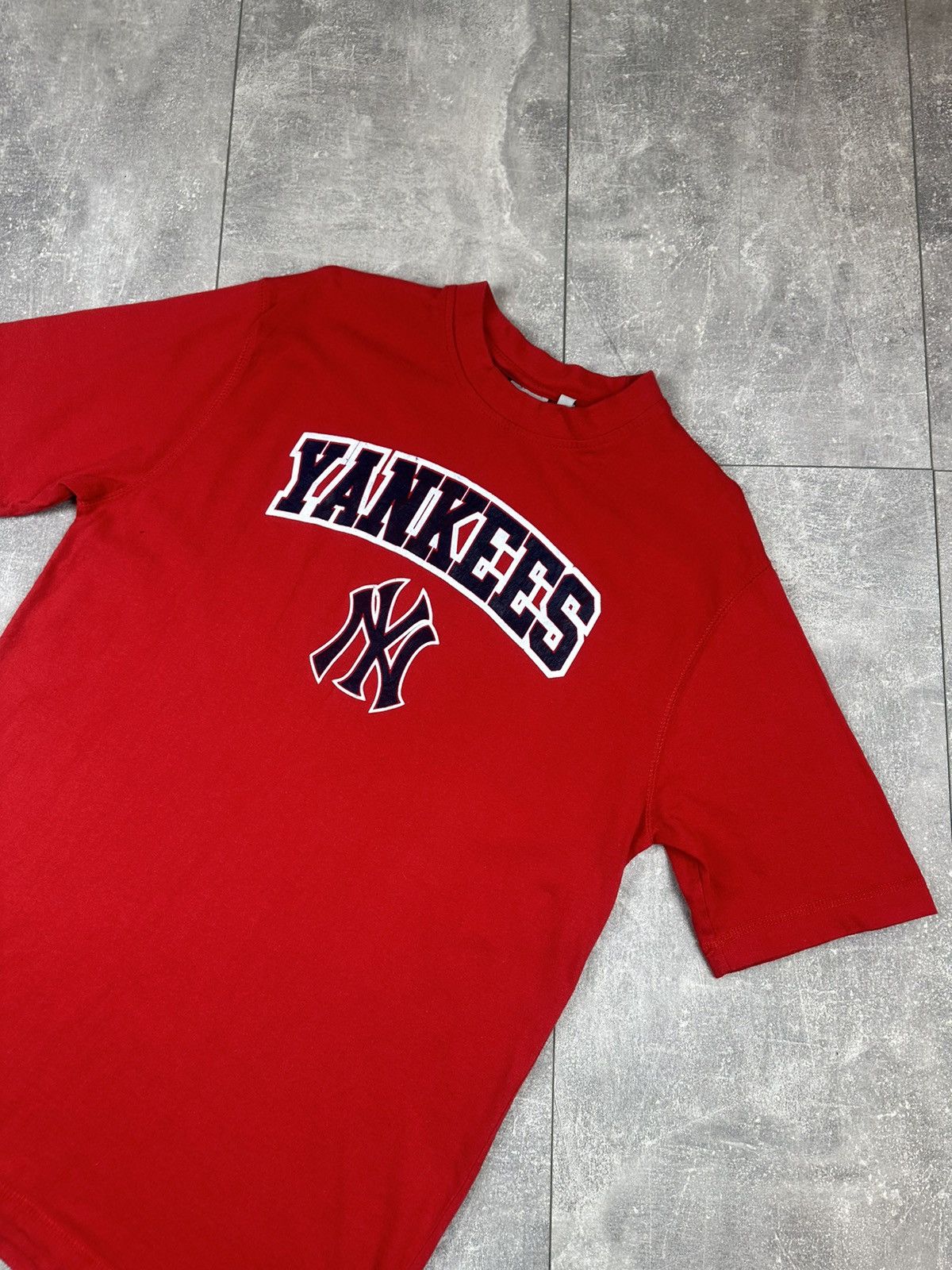 Majestic Majestic Athletic Yankees Overprint Logo Retro T-Shirt Size US S / EU 44-46 / 1 - 2 Thumbnail