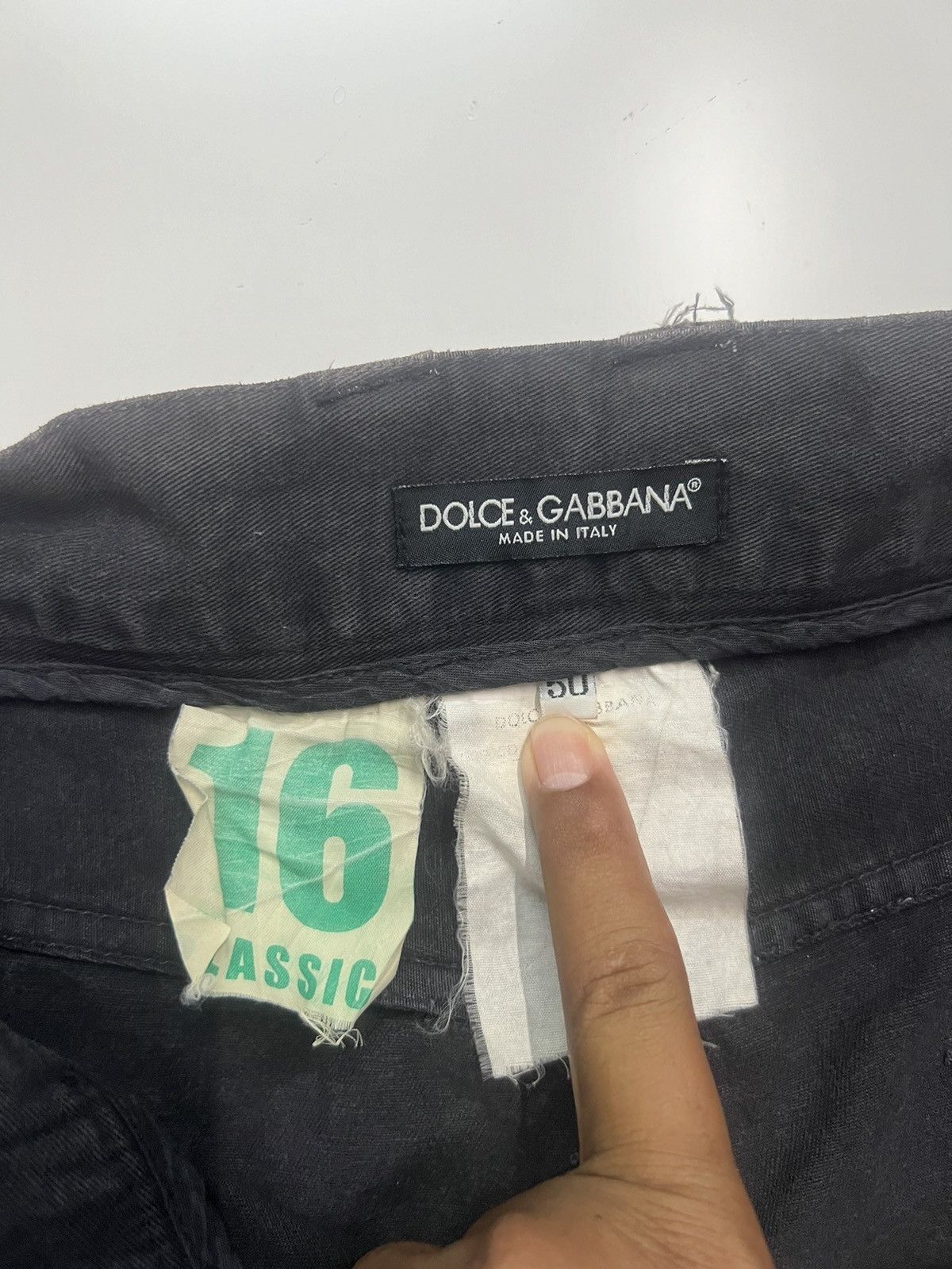 Dolce & Gabbana Dolce & Gabbana Distress Pants Size 38 Size US 38 / EU 54 - 12 Thumbnail