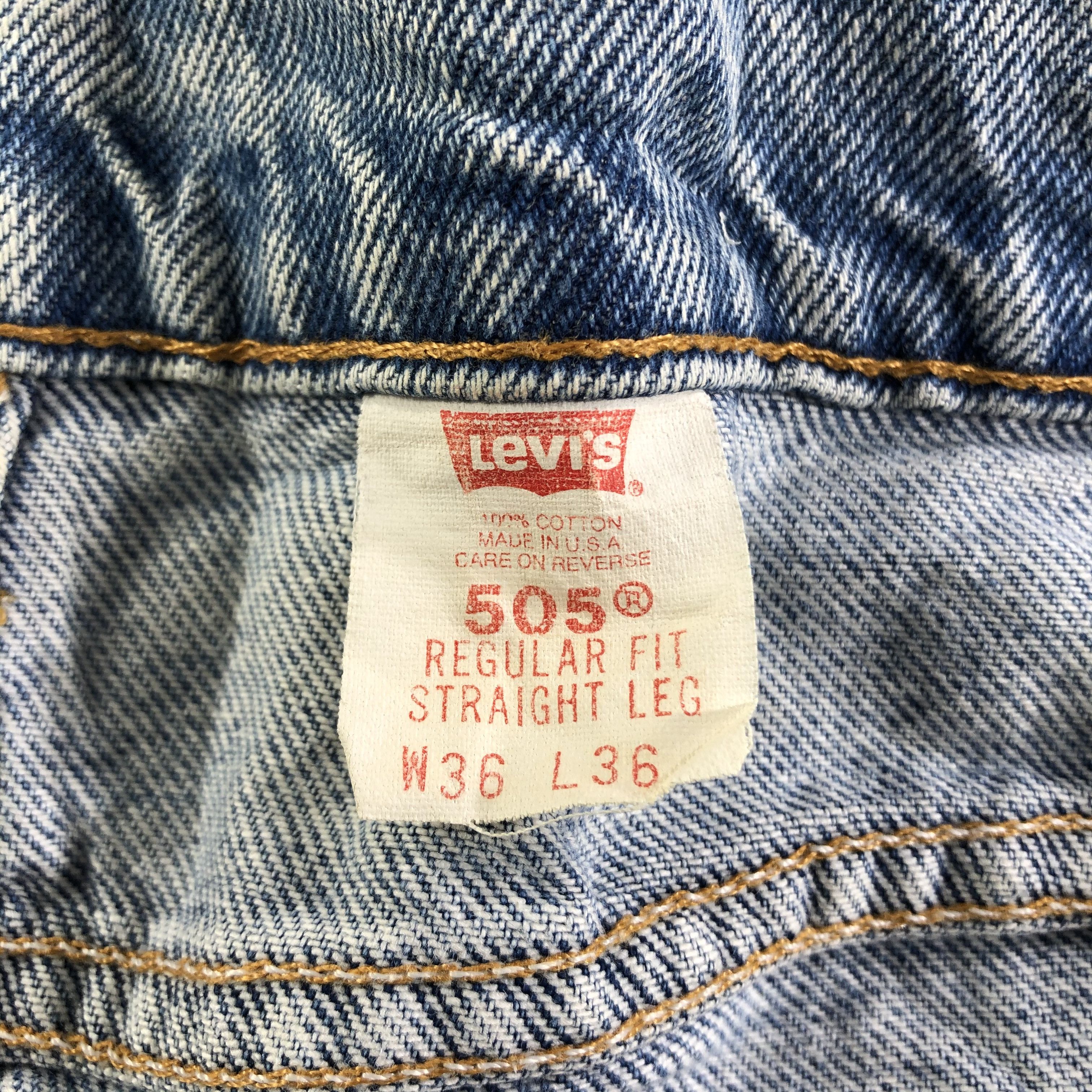 Levi's Vintage Blue Wash Levis 505 Jeans-J3578 Size US 35 - 10 Thumbnail
