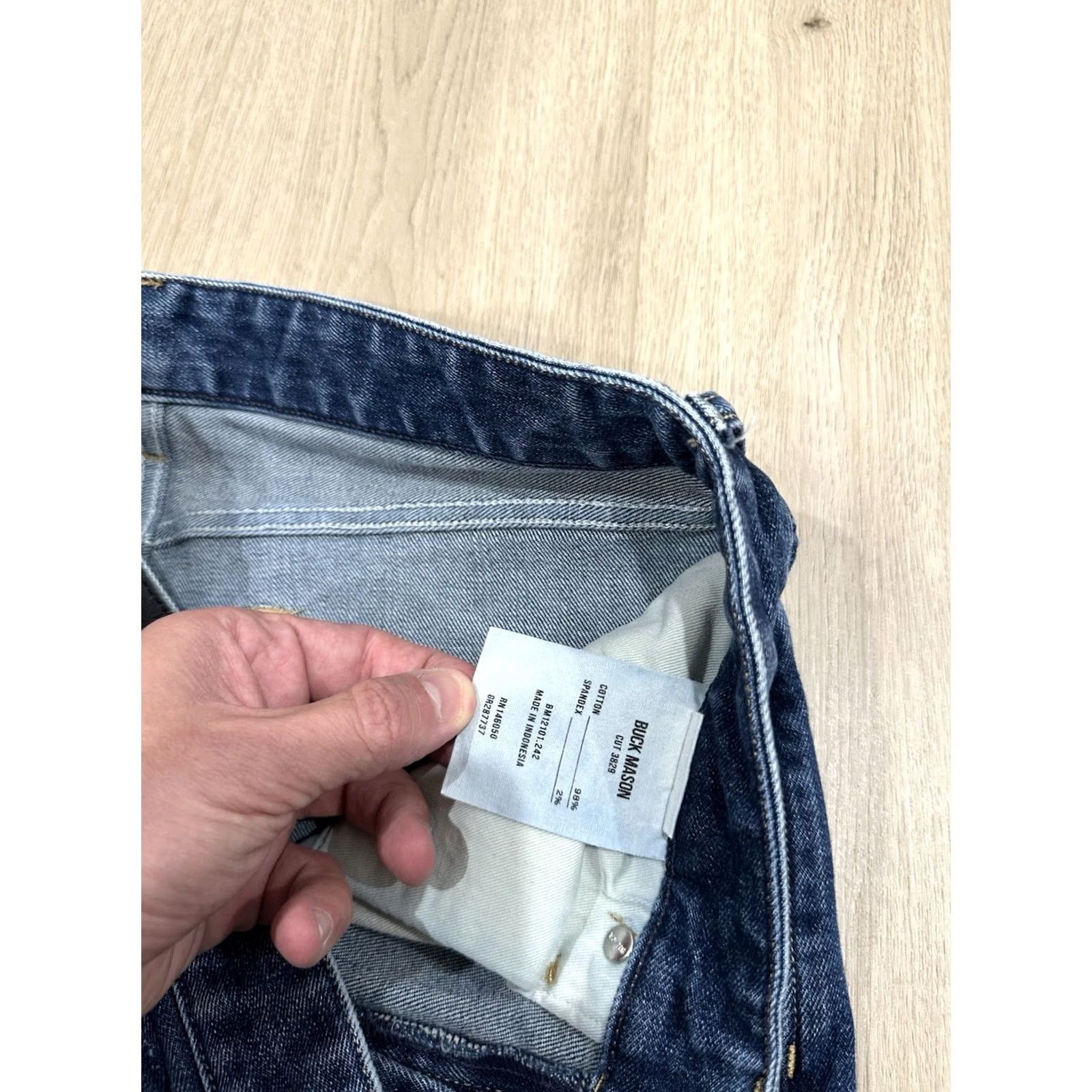 Buck Mason Buck Mason Men's Maverick Slim Denim Jeans 33x32 14oz Made in USA Blue Cotton Denim 5-Pocket Slim Button Rise Mid Adult Mens Regular Size 33x32 Size US 33 - 6 Thumbnail