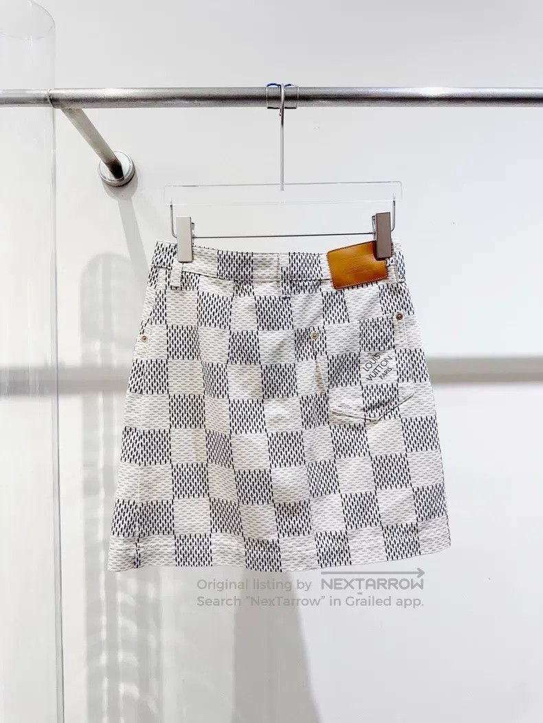 Louis Vuitton Louis Vuitton Checkerboard half skirt Size 33" - 3 Thumbnail