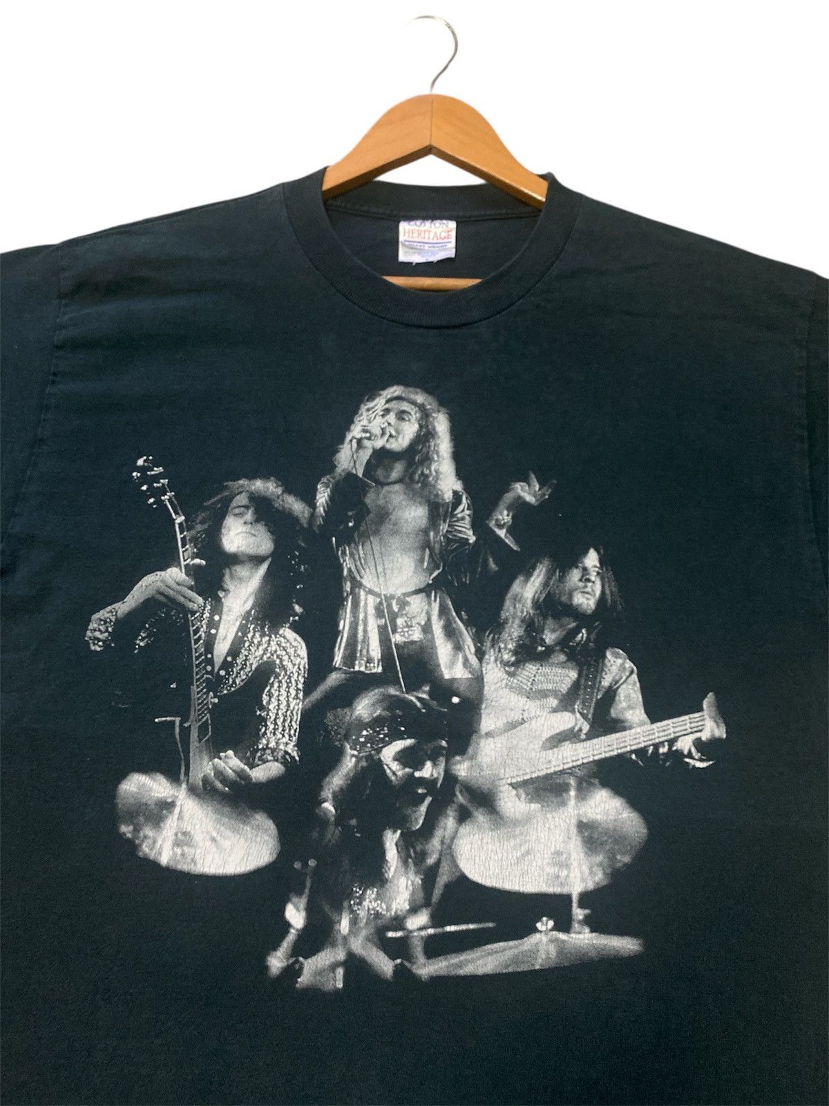 Band Tees × Led Zeppelin × Vintage 💸BINDING OFFER💸VINTAGE LED ZEPPELIN ZOSO SHIRT TEE💥 Size US L / EU 52-54 / 3 - 5 Thumbnail
