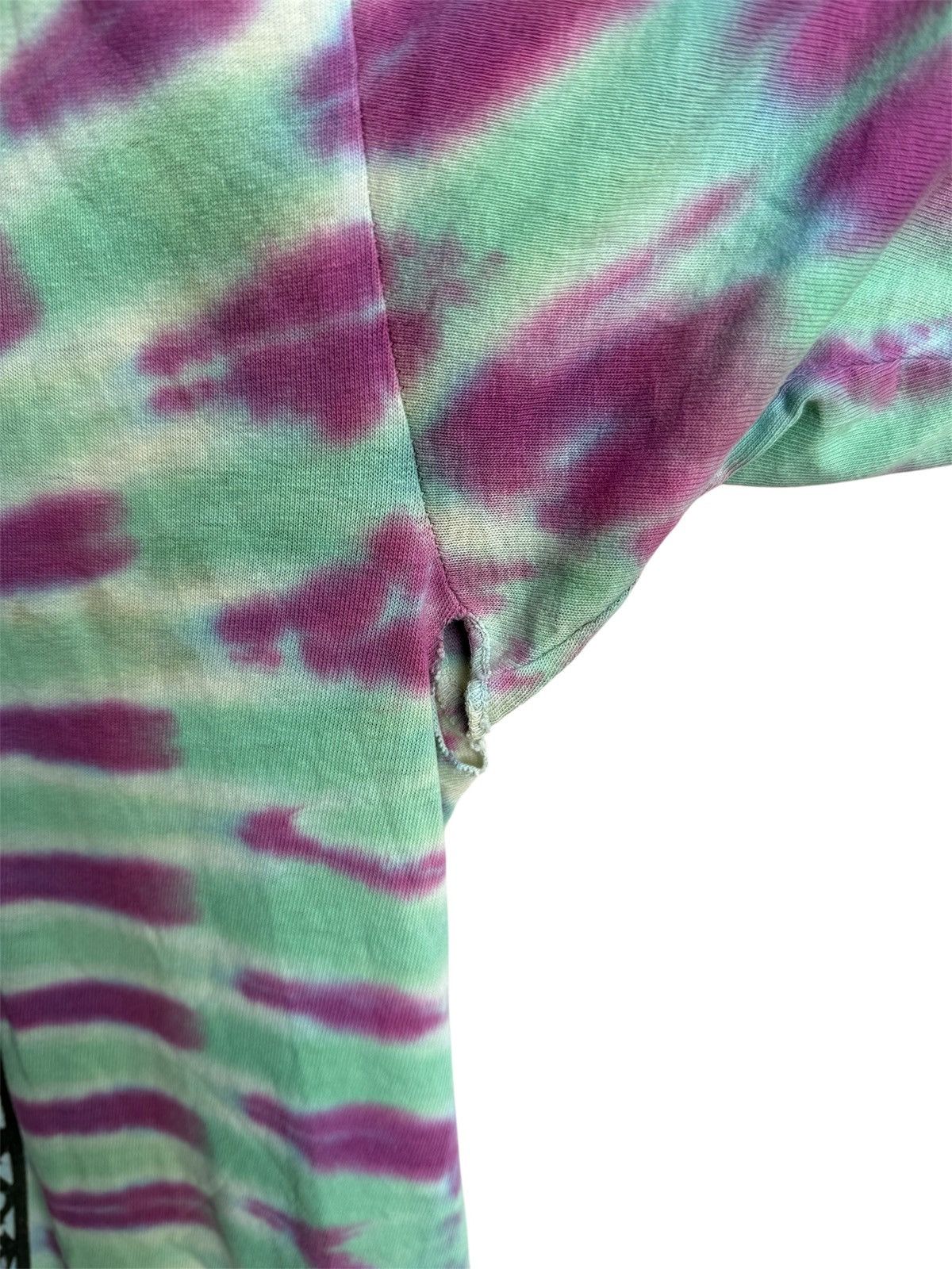 Band Tees Vintage Trashed GRATEFUL DEAD thirty years Tye Dye Tee Size US XL / EU 56 / 4 - 5 Thumbnail