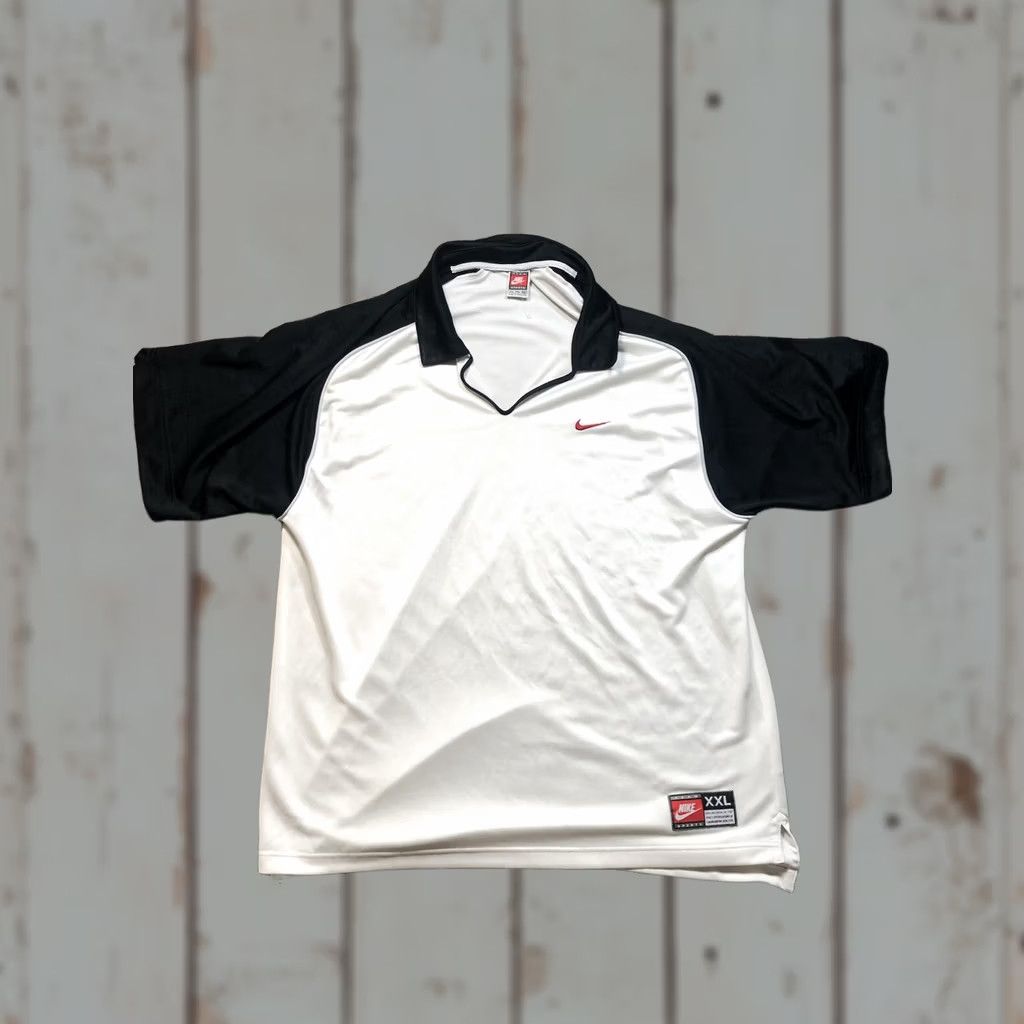 Nike VINTAGE Nike Team Sports V Neck Logo Polo Shirt Mens 2XL White Black Nike Dri-FIT Polo Size US XXL / EU 58 / 5 - 1 Thumbnail