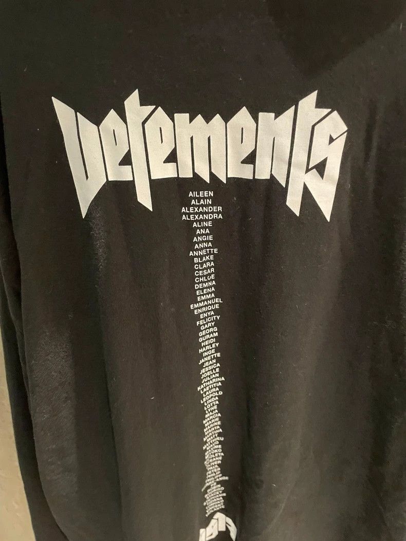 Vetements Vetements Black Classic 'Staff' Lettering Hoodie Size US S / EU 44-46 / 1 - 3 Thumbnail