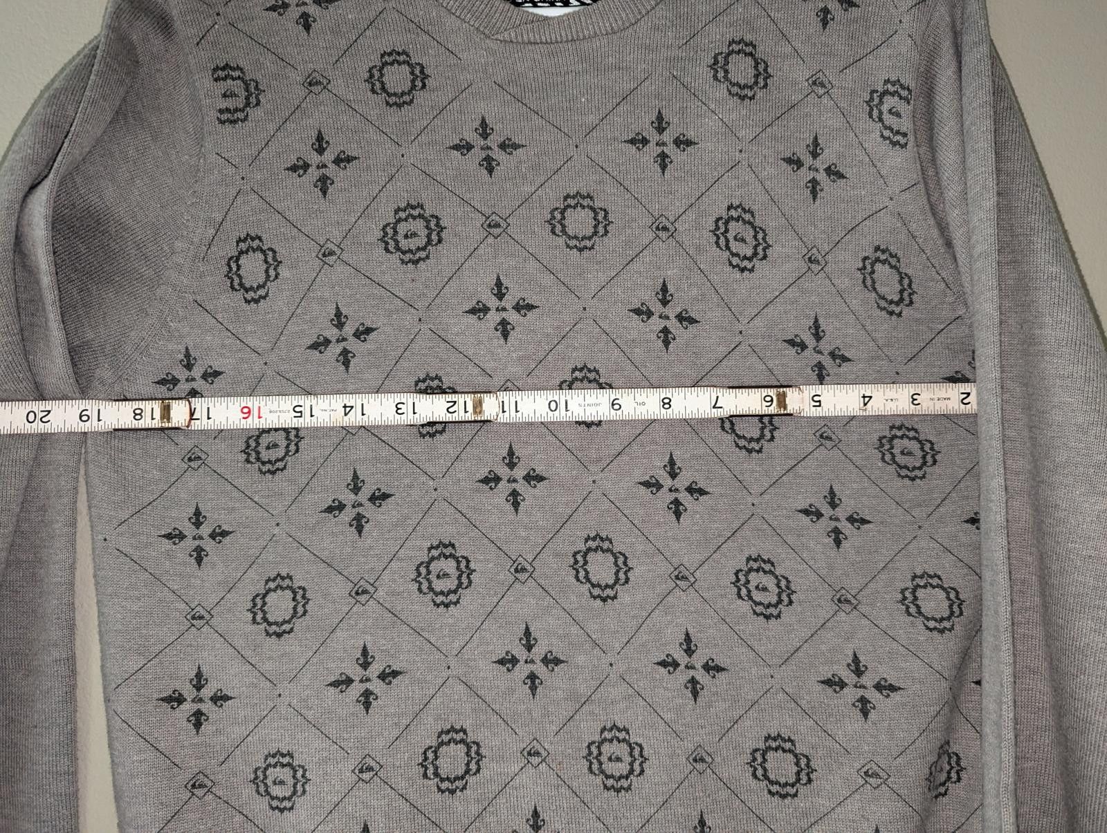 Quicksilver Vintage Quicksilver Sweater Gray Patterned Crewneck Small Size US S / EU 44-46 / 1 - 5 Thumbnail