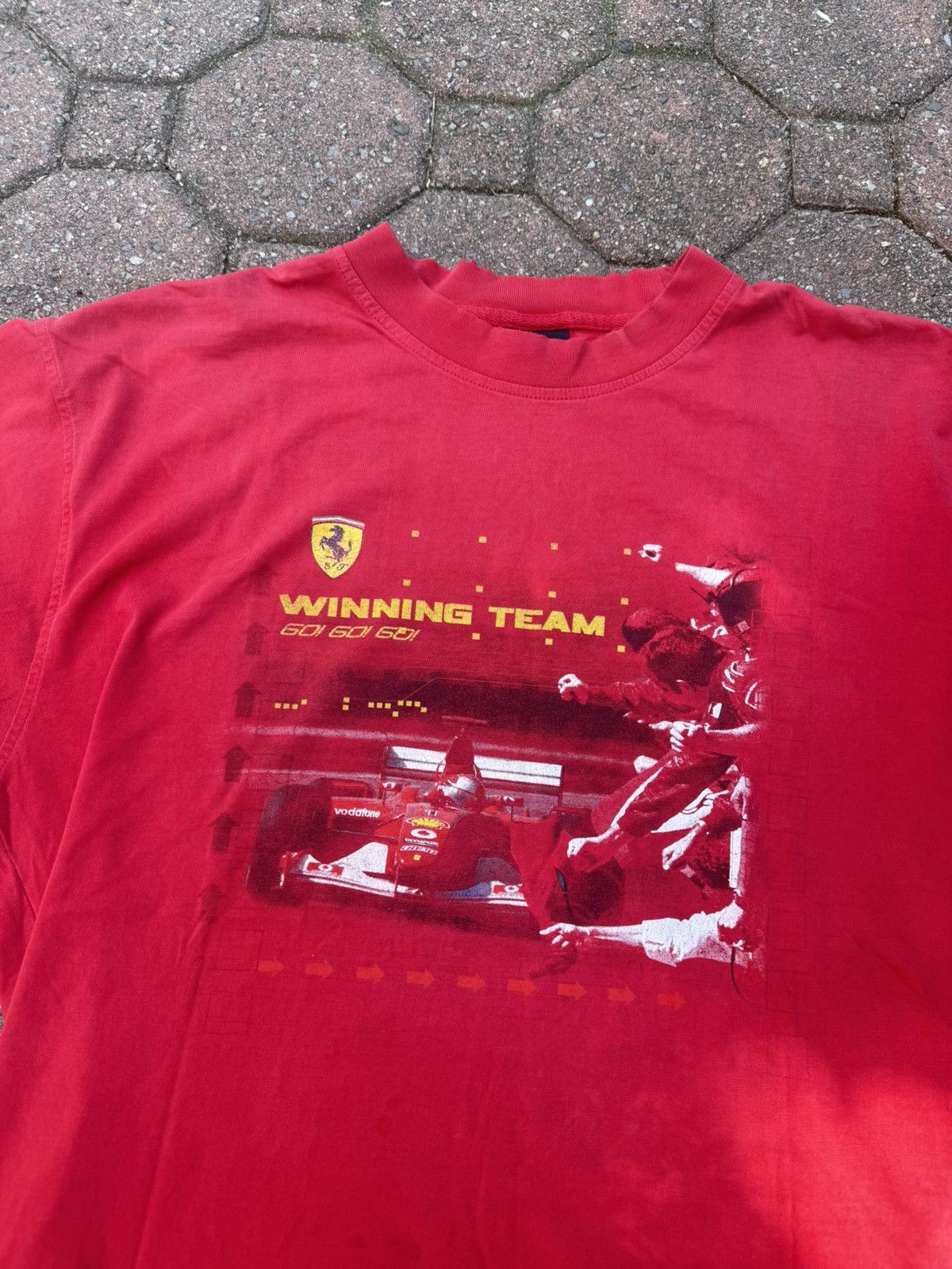 Ferrari Vintage 90s Ferrari Distressed Tee Italy SunFaded Size US L / EU 52-54 / 3 - 3 Thumbnail