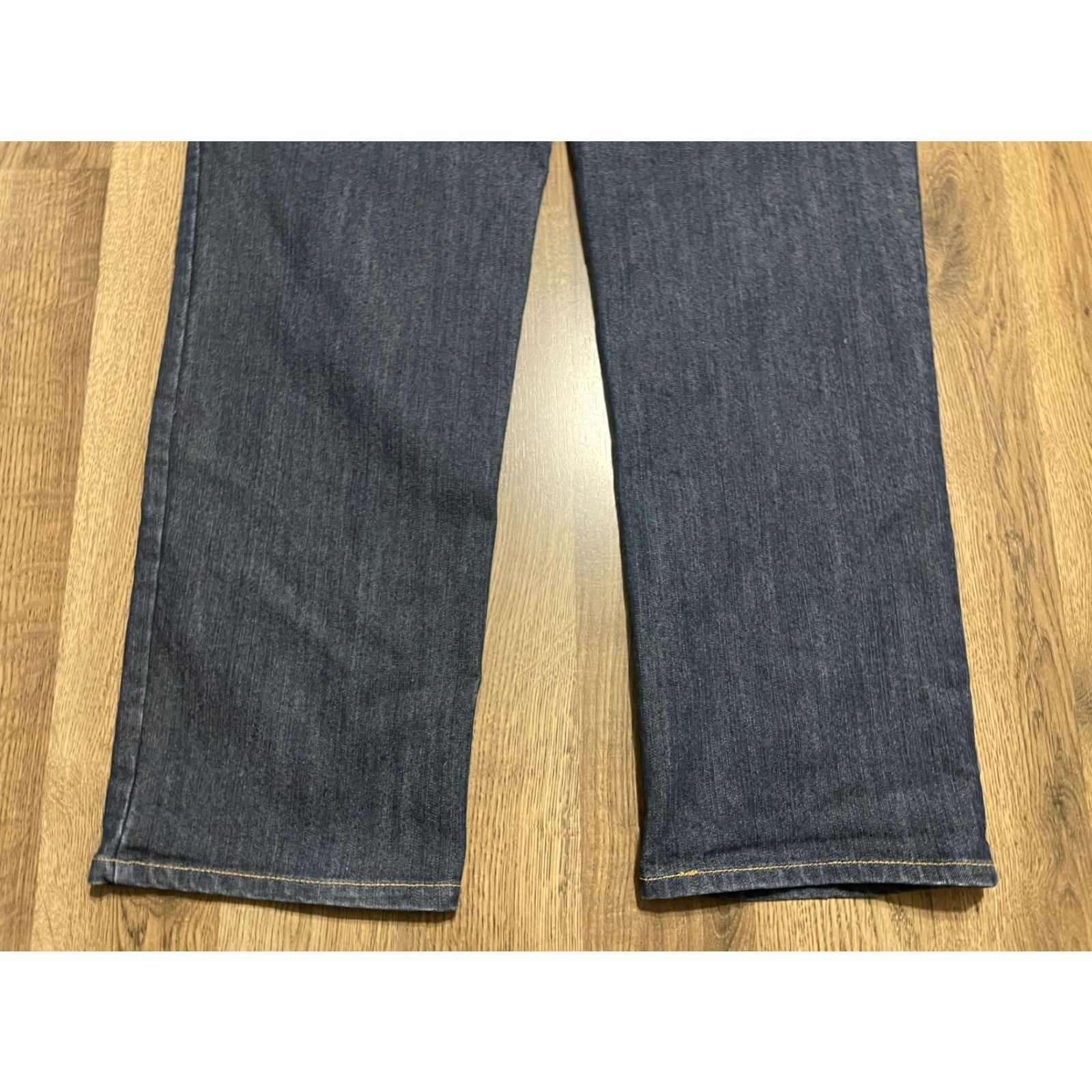 Faded Glory Faded Glory Jeans Women’s 16A Blue Denim Straight Leg Pockets Jeans Regular Inseam 30.5 in Vintage No Gender Women Size 38" / US 16 / IT 52 - 4 Thumbnail