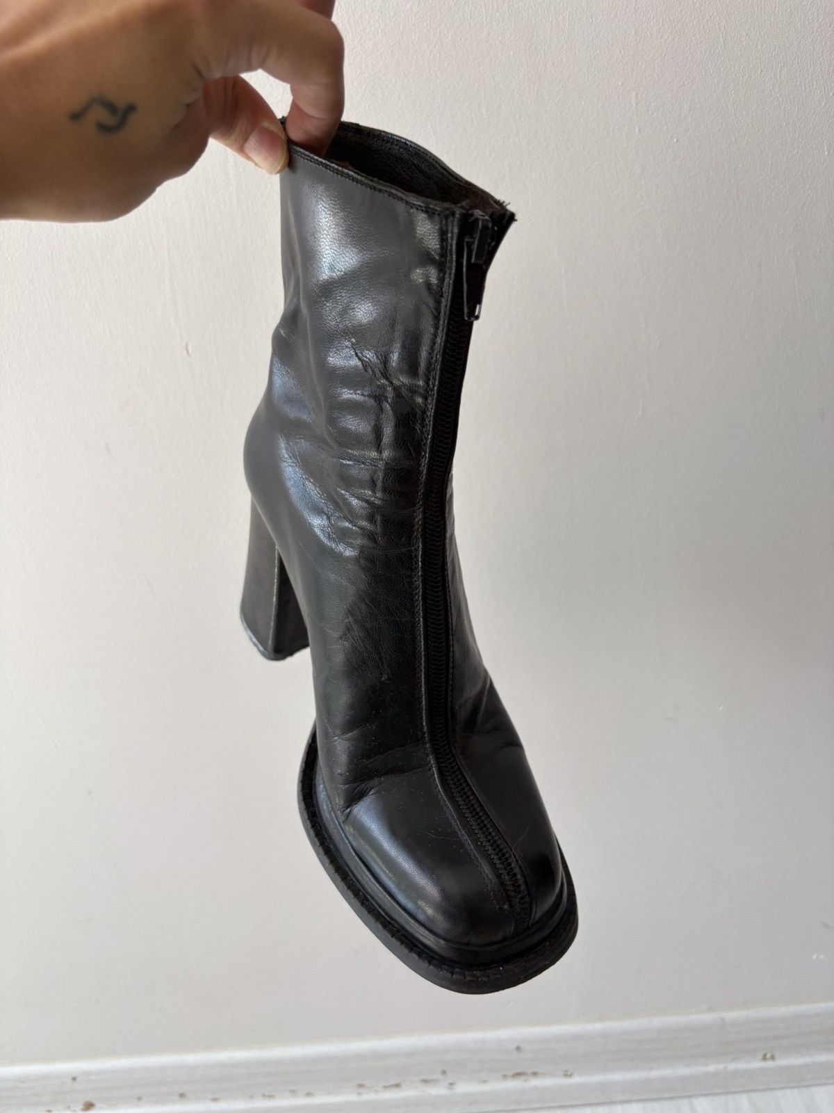 Vintage İtalian leather boots Size US 6 / IT 36 - 14 Thumbnail