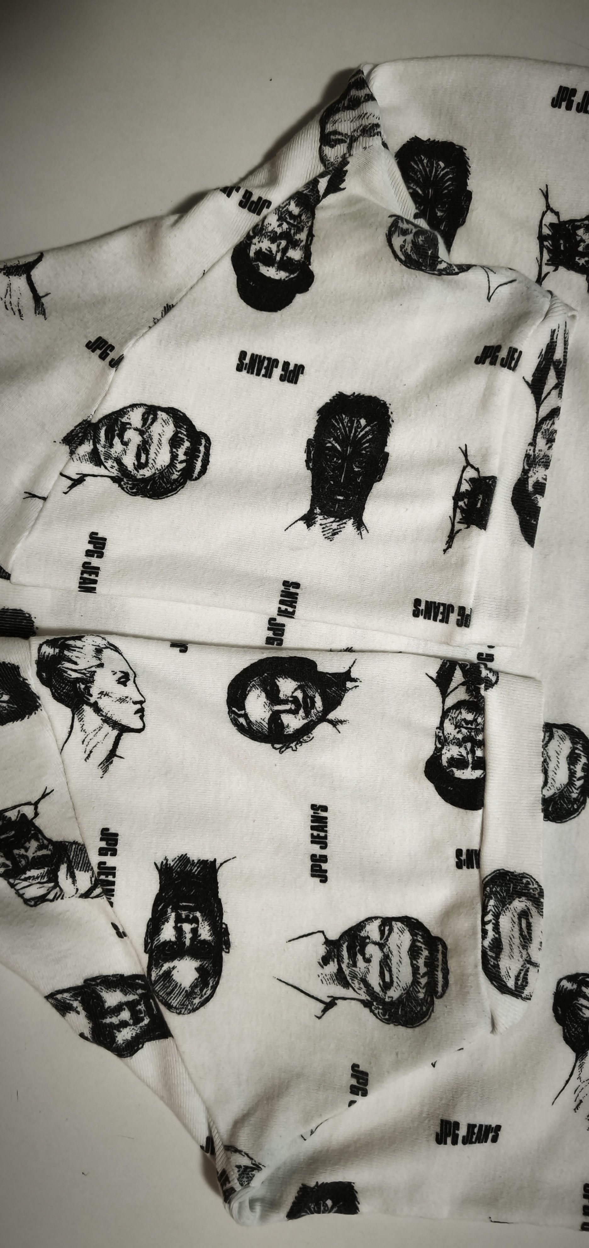 Jean Paul Gaultier 2000 - JPG-Jeans - Faces tshirt Size US L / EU 52-54 / 3 - 15 Thumbnail
