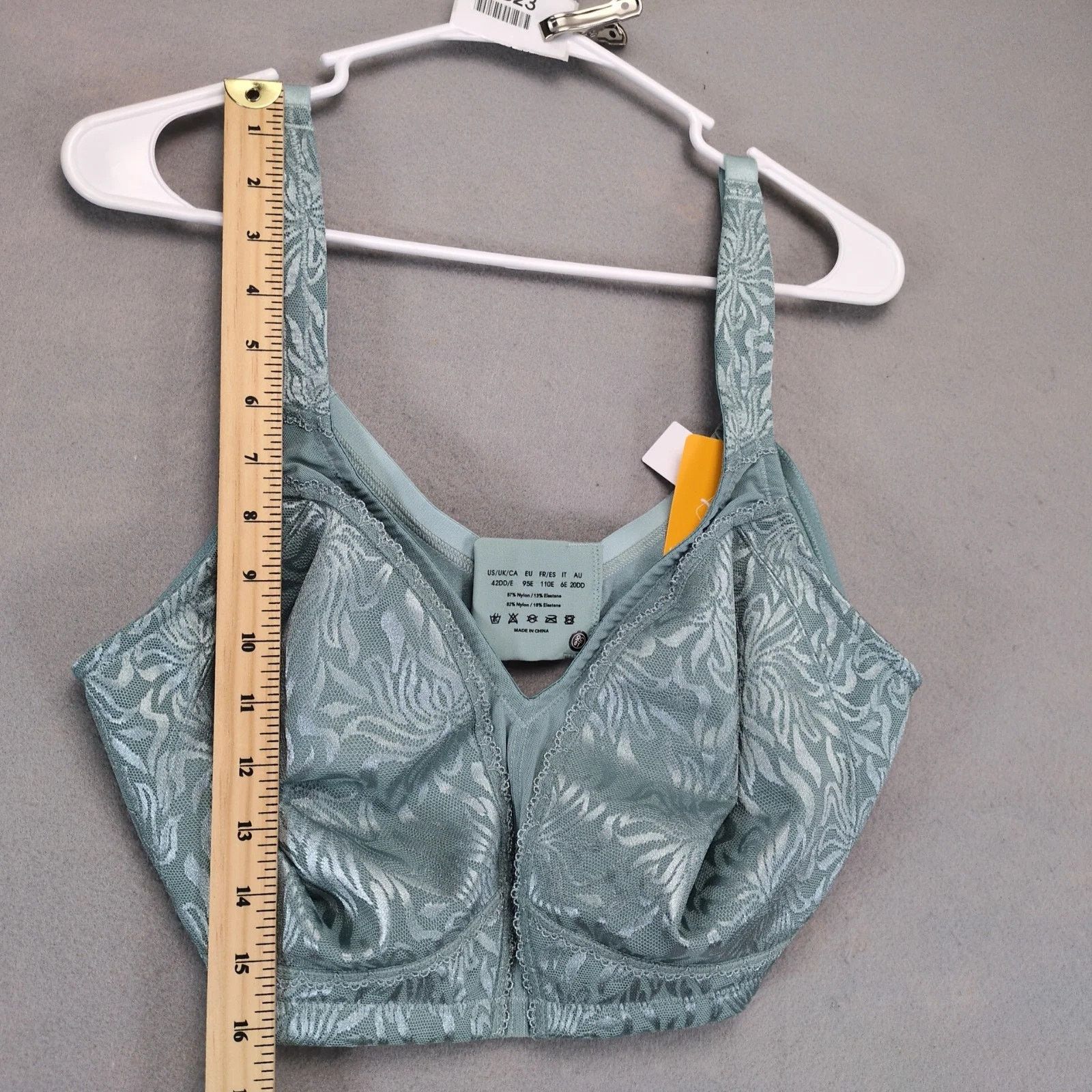 Other NWT WingsLove Full Coverage Wireless Minimizer Bra 42DD Size ONE SIZE - 8 Thumbnail
