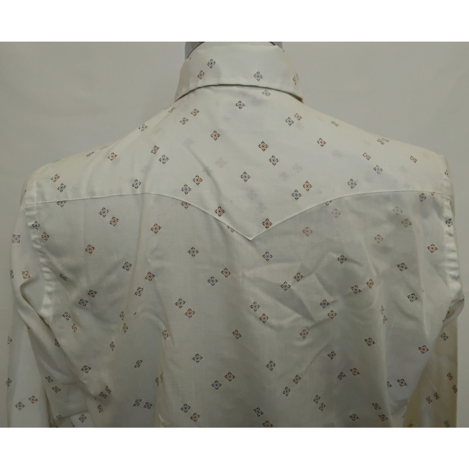 Wrangler Wrangler Long Tails Button Up Shirt Men's M White VTG 70's Size US M / EU 48-50 / 2 - 6 Thumbnail
