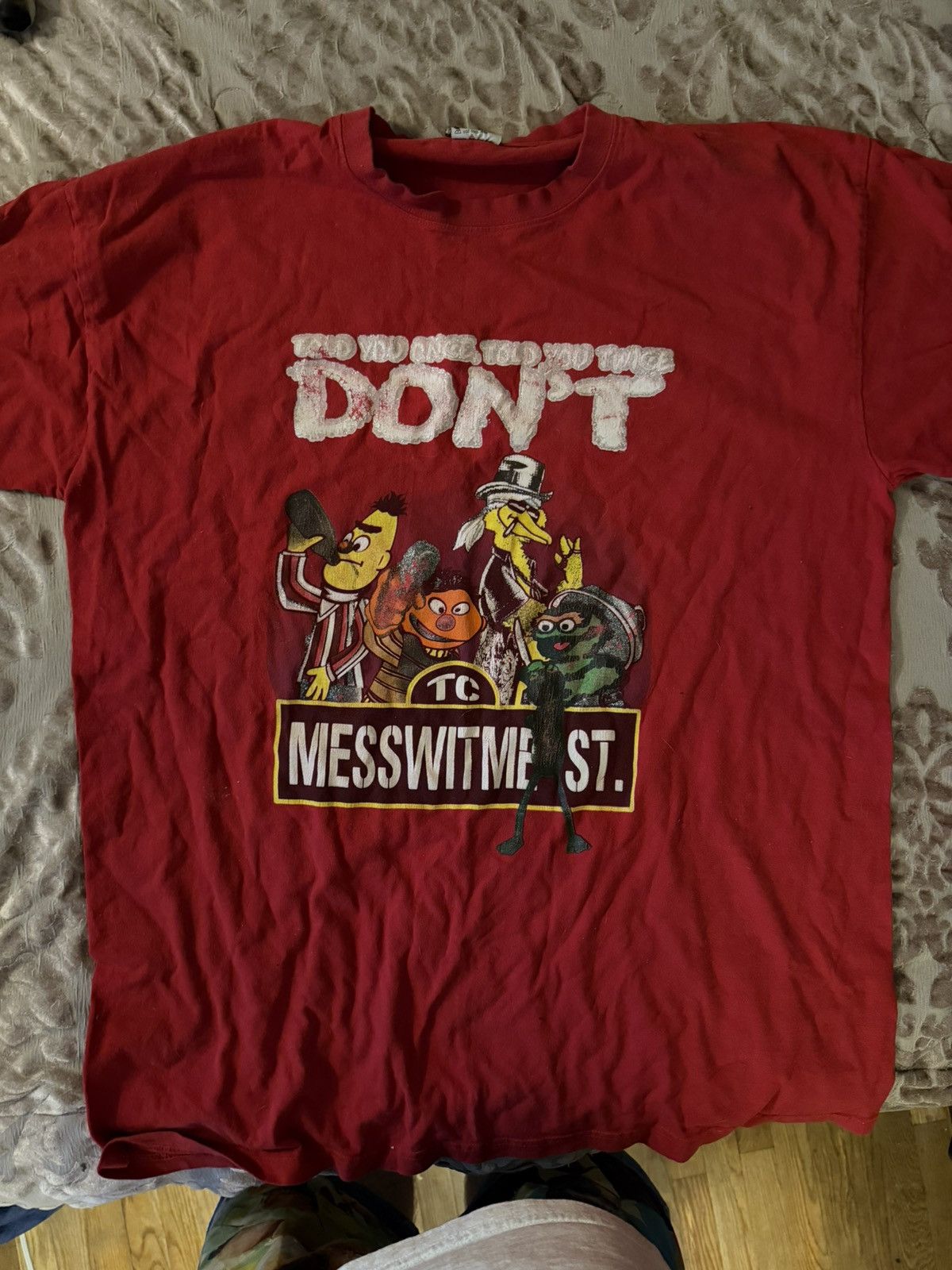 Vintage Vintage Sesame Street Spoof Rap Tshirt Size US XXL / EU 58 / 5 - 1 Thumbnail