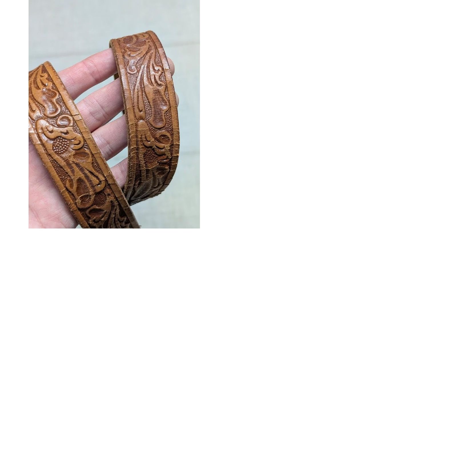 Vintage VINTAGE Looper belt Western Ranger belt 34 brown floral buckle cowhide leather Men Sized 34 Brown Floral Western Ranger belt Size 34 - 9 Thumbnail