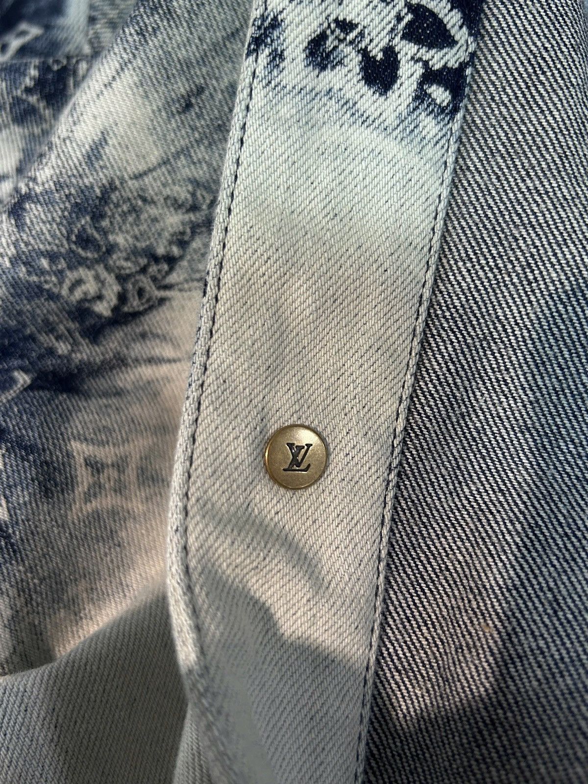 Louis Vuitton Louis Vuitton Monogram Bandana Denim Shirt Size US S / EU 44-46 / 1 - 3 Thumbnail