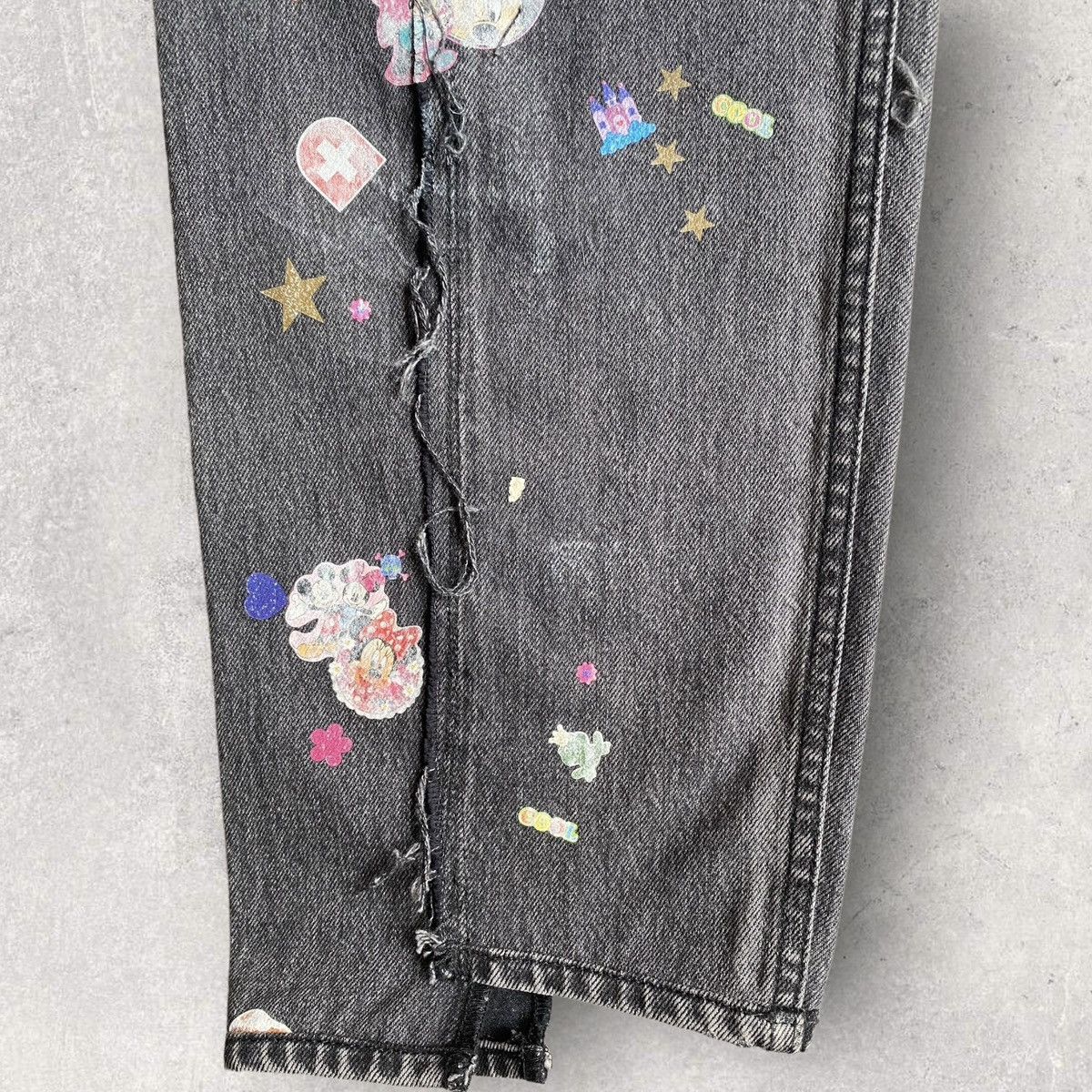 Levi's × Vetements Deconstructed Sticker Jeans Size 27" / US 4 / IT 40 - 5 Thumbnail