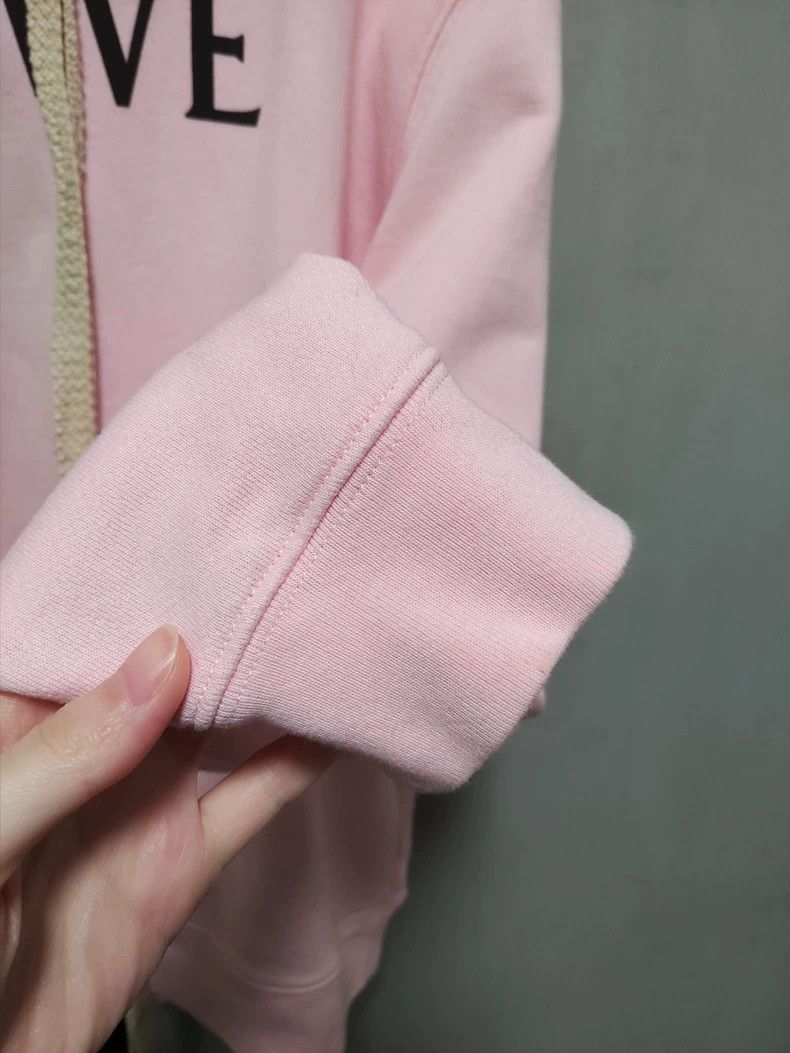 Loewe LOEWE Miyazaki Hayao's Totoro Pink Long-Sleeve Hooded Swea Size S / US 4 / IT 40 - 9 Thumbnail