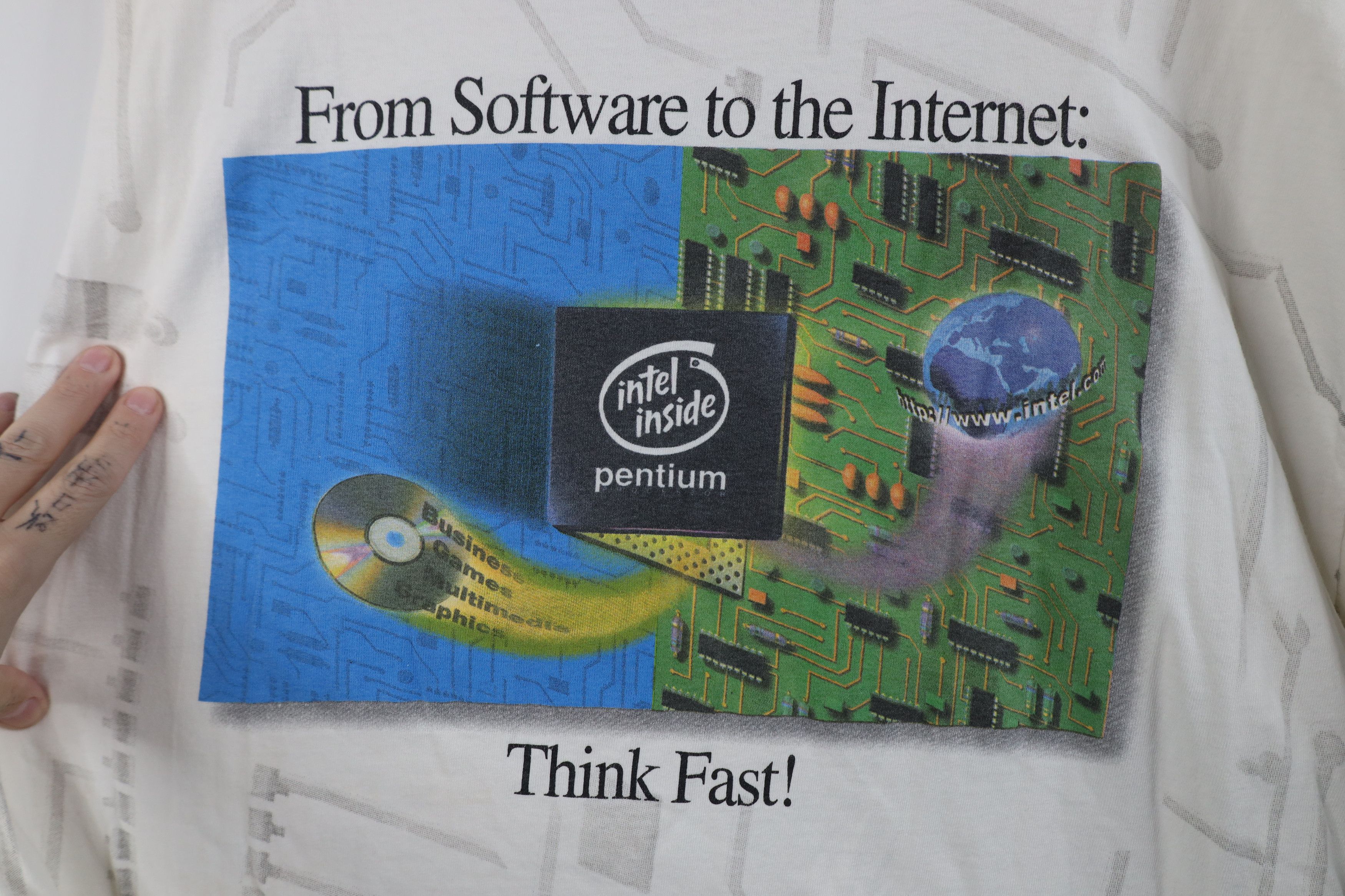 Vintage Vintage 90s Intel Computers All Over Print T-Shirt White Size US XL / EU 56 / 4 - 10 Thumbnail
