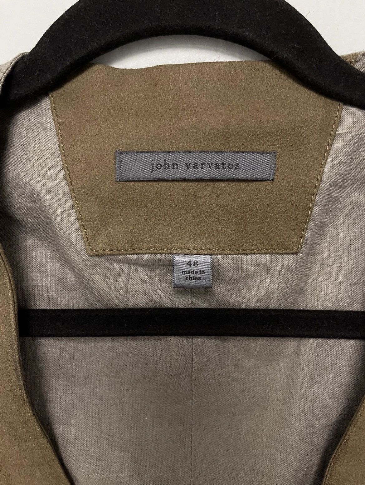 John Varvatos Cutaway Suede Vest EU 48 USA 38 Size US M / EU 48-50 / 2 - 4 Thumbnail