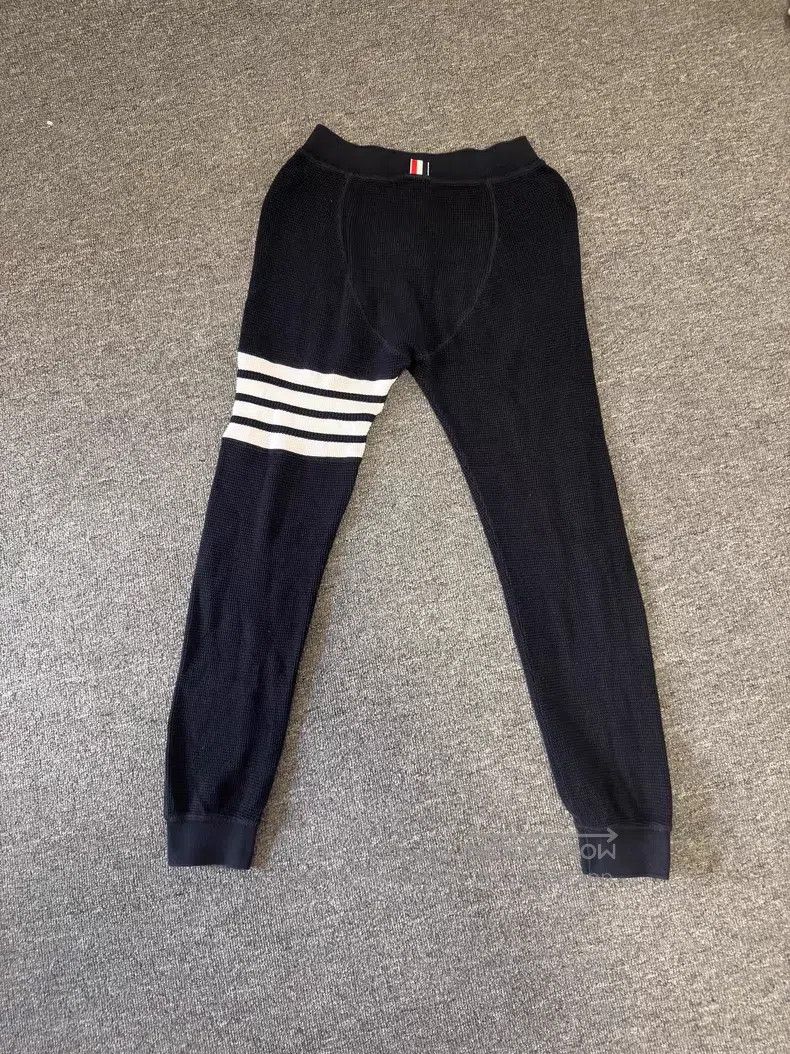 Thom Browne Thom Browne Navy blue sweatpants Size 25" / US 0 / IT 36 - 2 Thumbnail