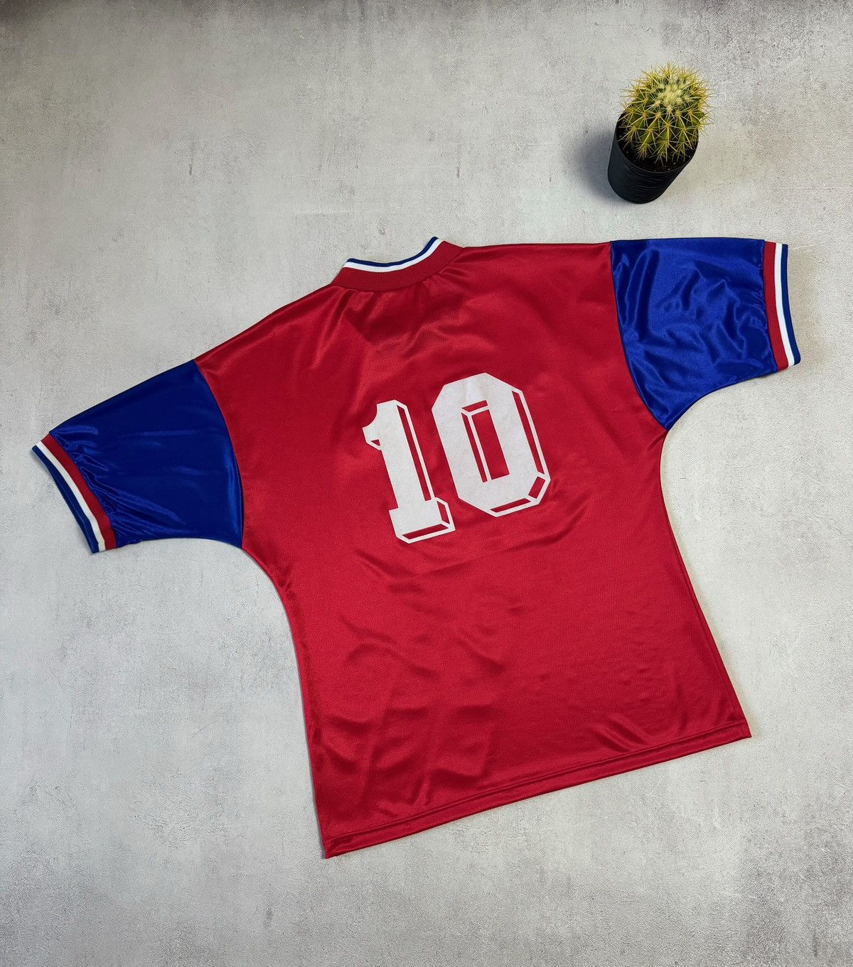 Adidas Vintage Adidas FC Bayern Munich 1993/1994 Home Soccer Jersey Size US XL / EU 56 / 4 - 9 Thumbnail