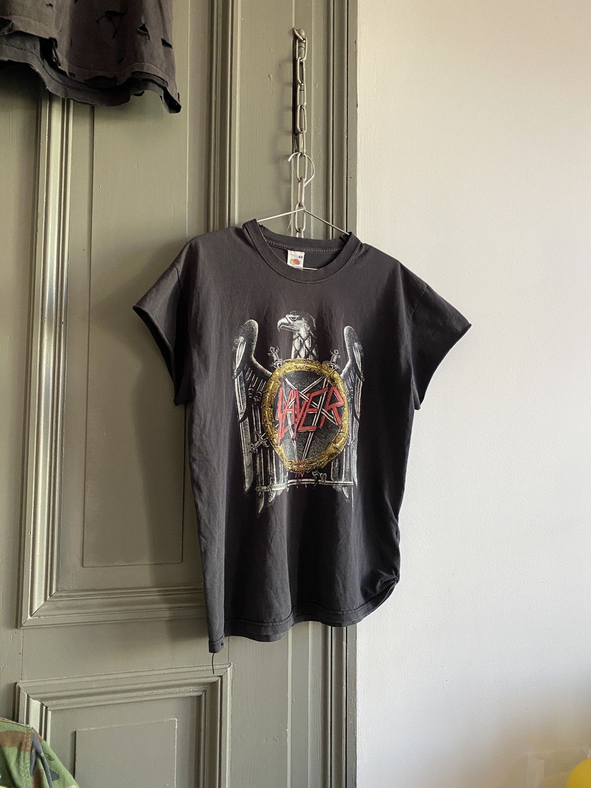 Band Tees × Slayer × Vintage Vintage Trashed Slayer 2008 Cut Sleeves Tee Size US M / EU 48-50 / 2 - 3 Thumbnail