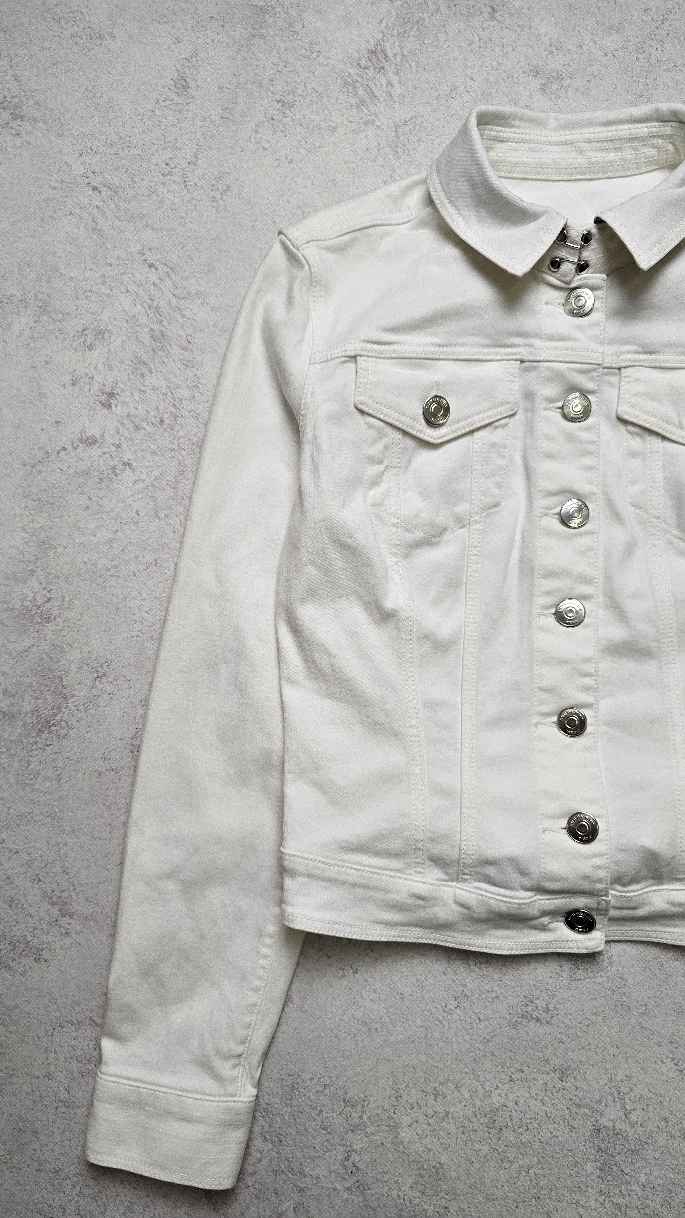 Burberry Burberry Brit White Cropped Denim Jacket Designer Luxury Size S / US 4 / IT 40 - 6 Thumbnail