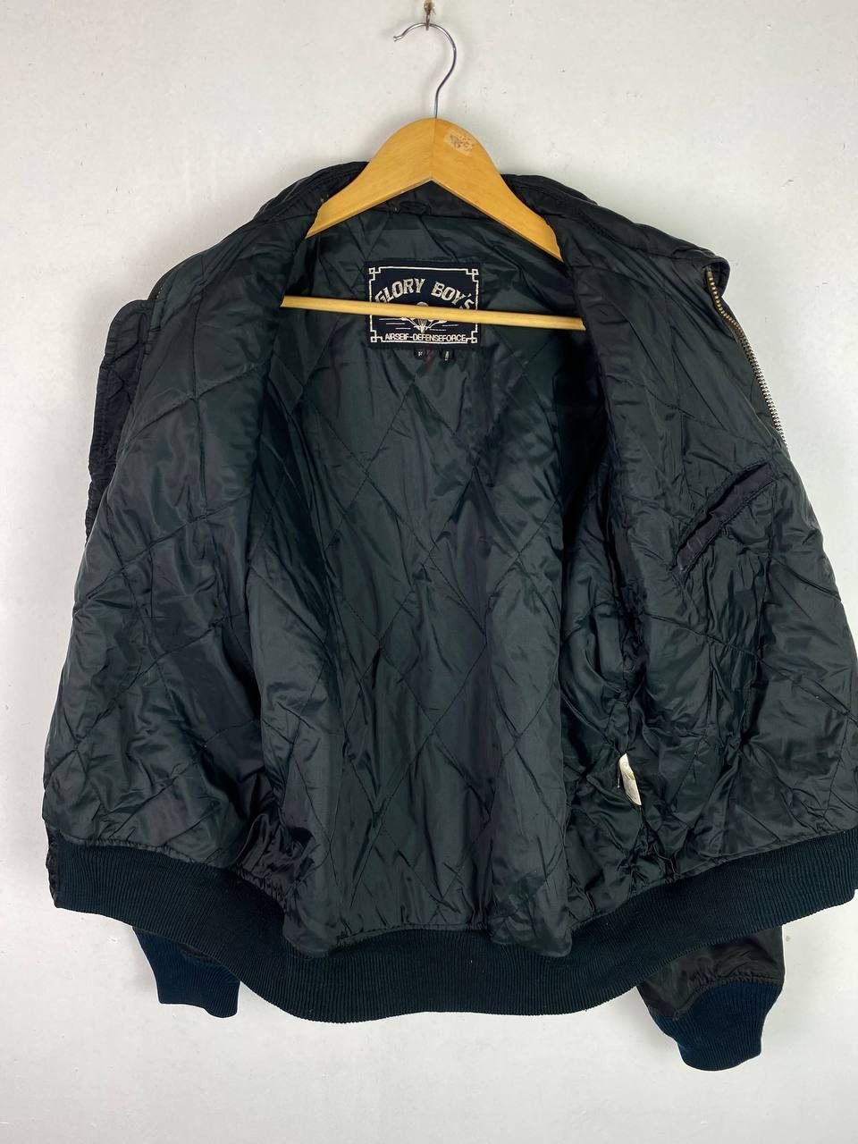 Japanese Brand glory boys bomber jacket sunfaded nice design Size US L / EU 52-54 / 3 - 10 Thumbnail