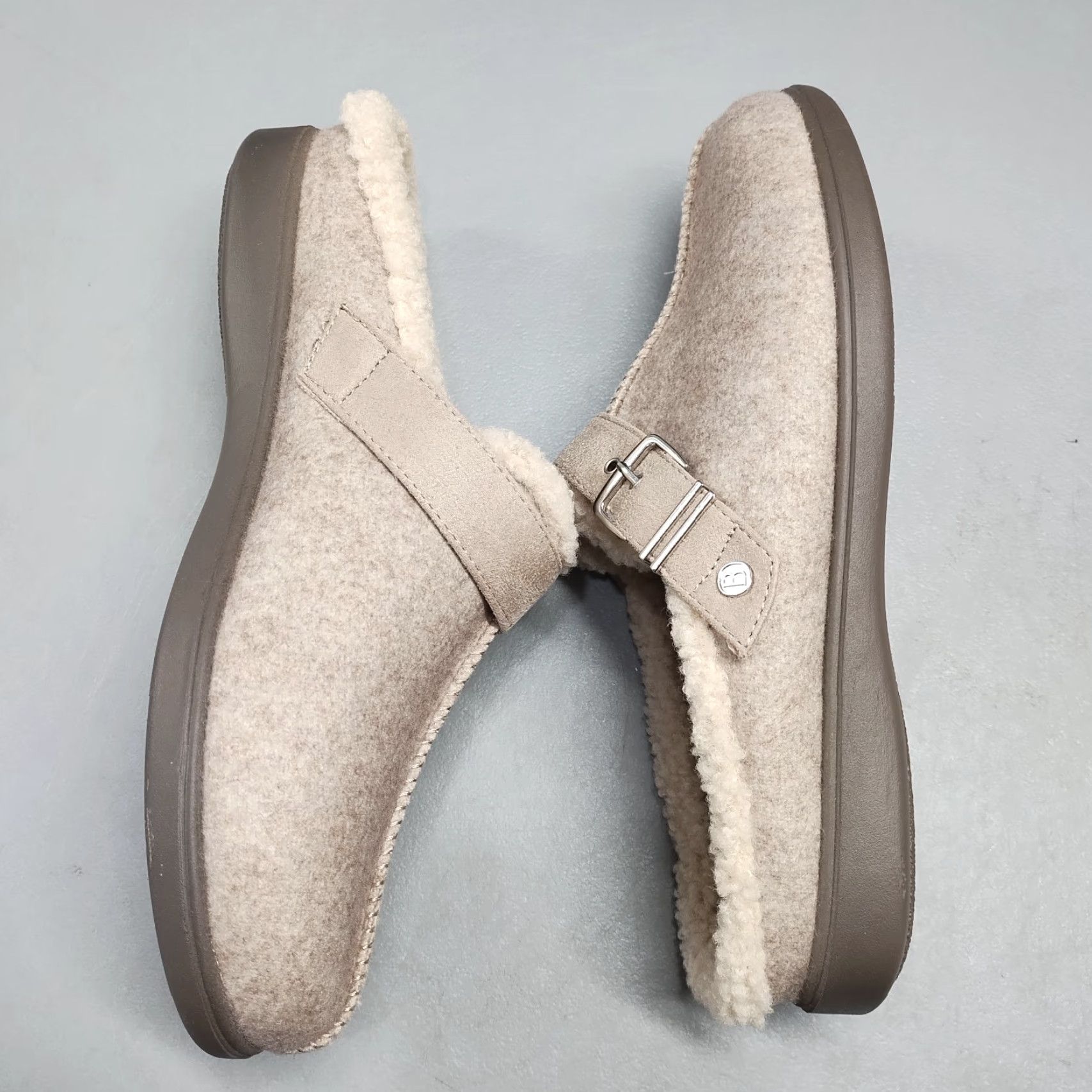 Vintage LifeStride Bzees Eternity Mule Slippers Womens Size 10M Beige Upper Fabric Size ONE SIZE - 3 Thumbnail