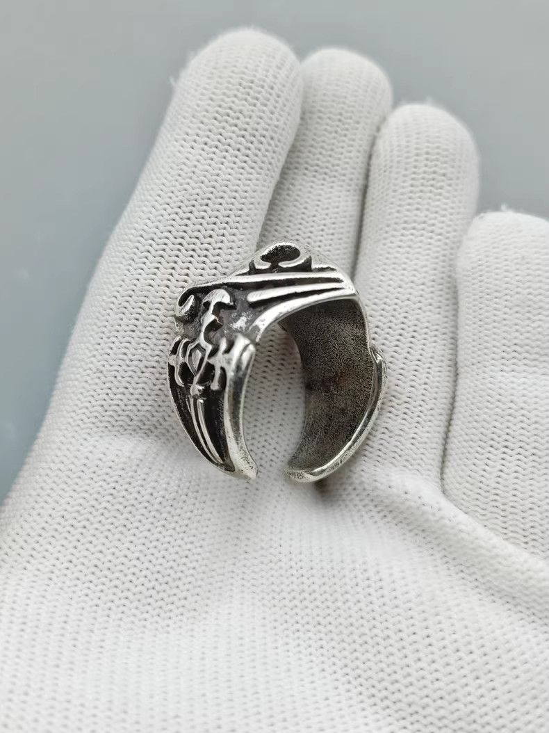 VIBE Chrome Cross Silver Ring Vintage Rings🔥🔥🔥 Size ONE SIZE - 5 Thumbnail