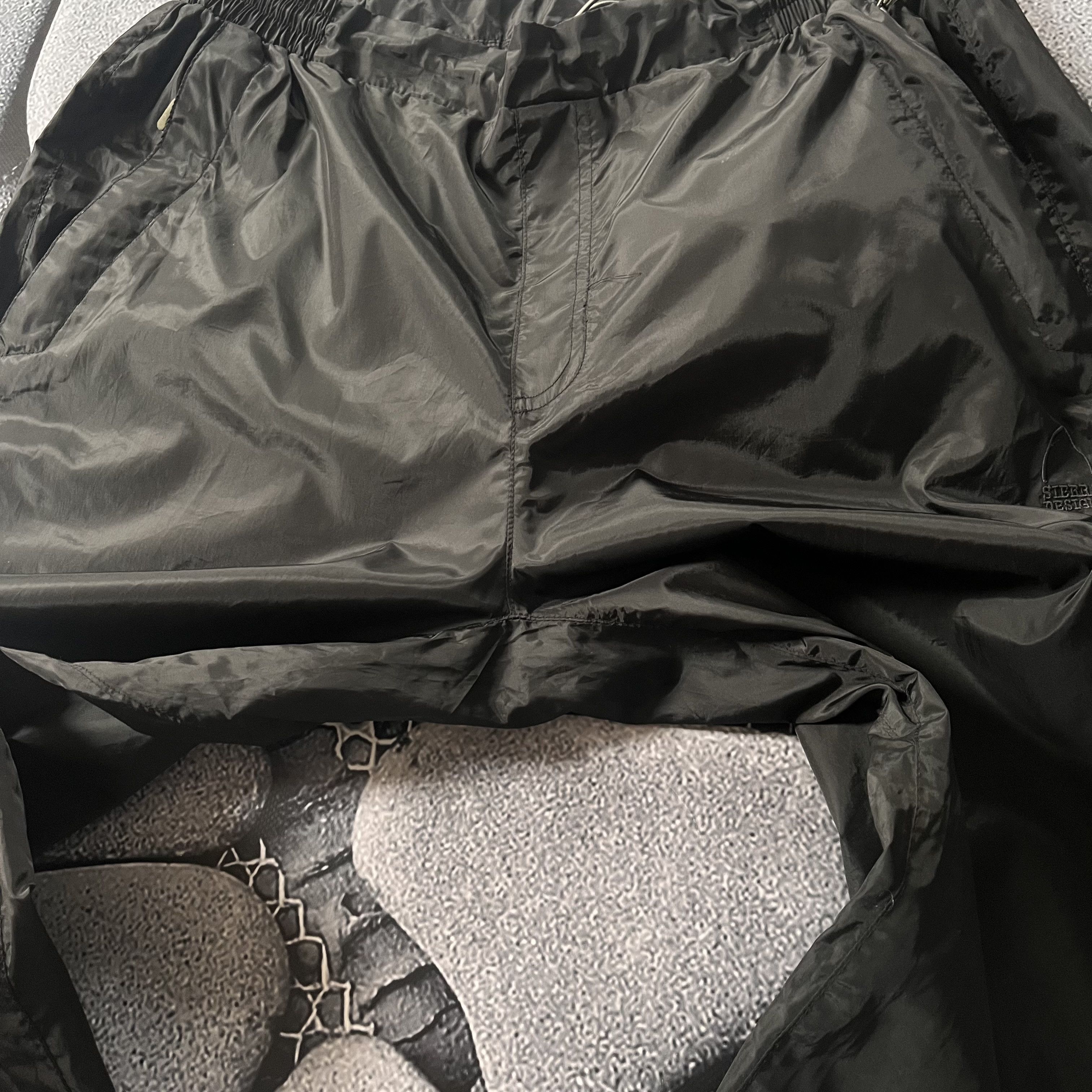 Sierra Designs × Vintage VINTAGE SIERRA DESIGN OUTDOOR PANTS TRANSFORMER MINI BAG Size US 34 / EU 50 - 9 Thumbnail