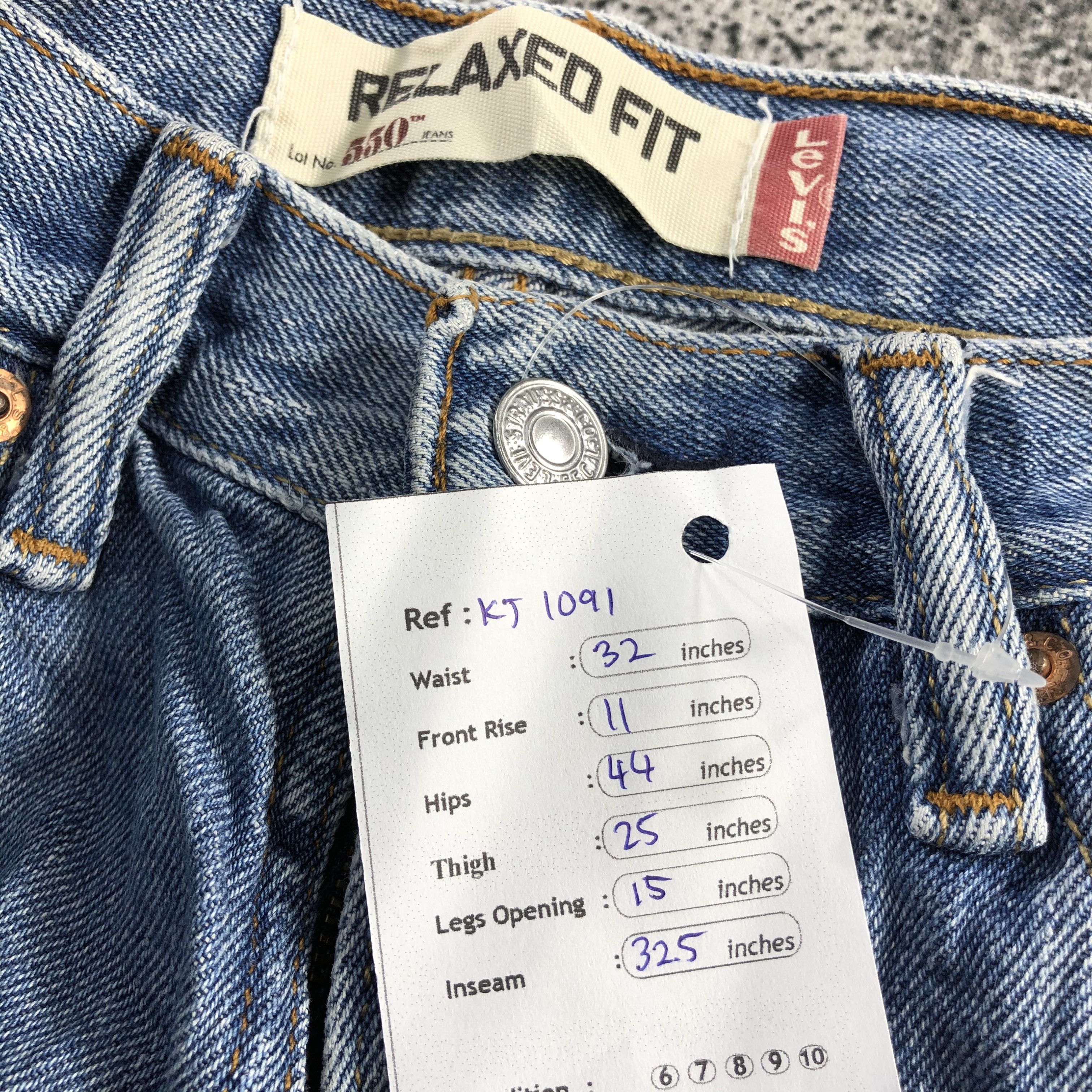 Levi's Vintage Levis 550 Jeans Medium Wash Denim KJ1091 Size US 32 / EU 48 - 20 Thumbnail