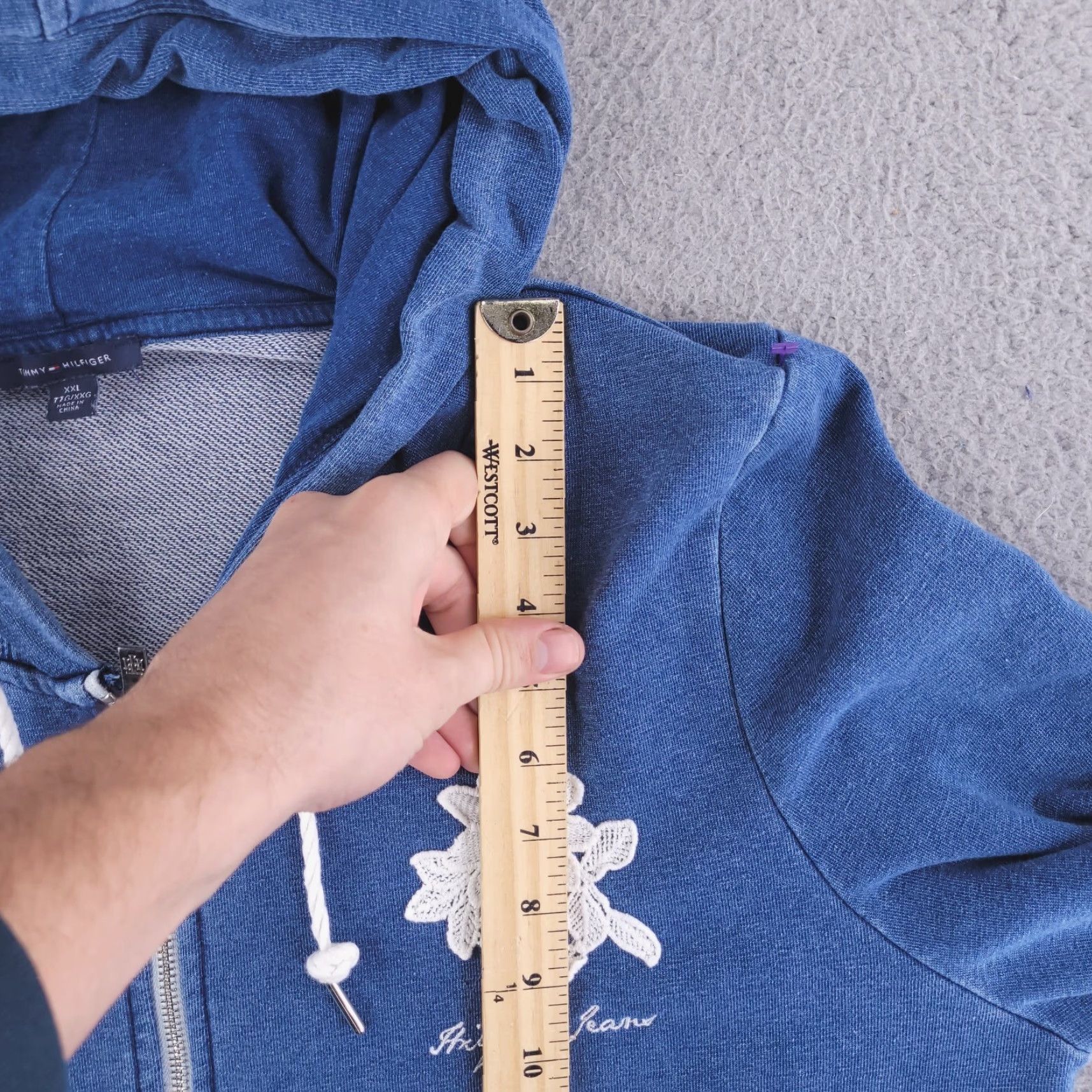 Tommy Hilfiger Tommy Hilfiger Sweatshirt Womens 2XL Blue Denim Jean Look Country Lace Full Zip Activewear Countries Womens Size XXL / US 16-18 / IT 52-54 - 7 Thumbnail