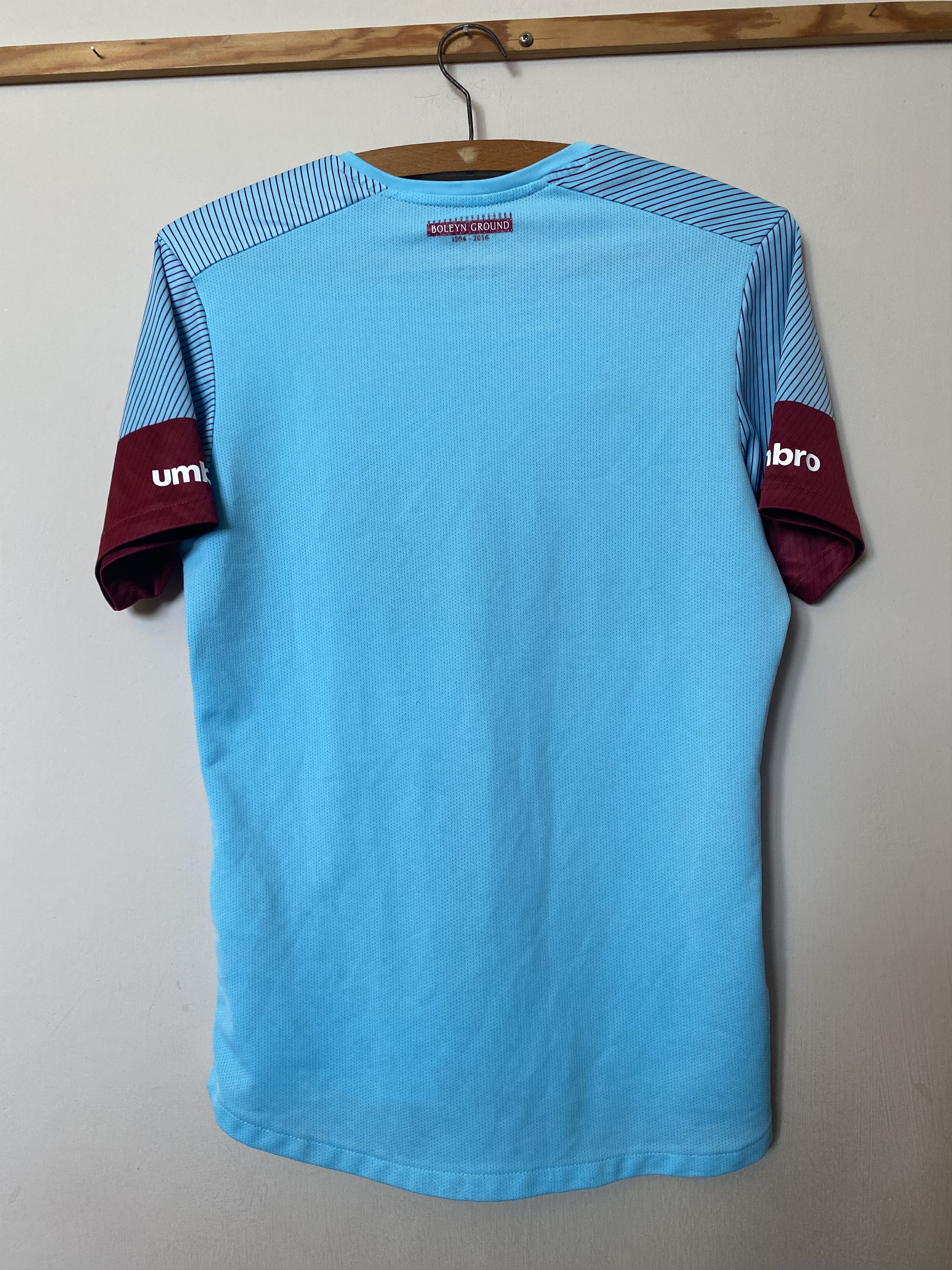Umbro WEST HAM UNITED F.C. 2015 - 2016 - Umbro - kids - UNIQUE Size US XS / EU 42 / 0 - 2 Thumbnail