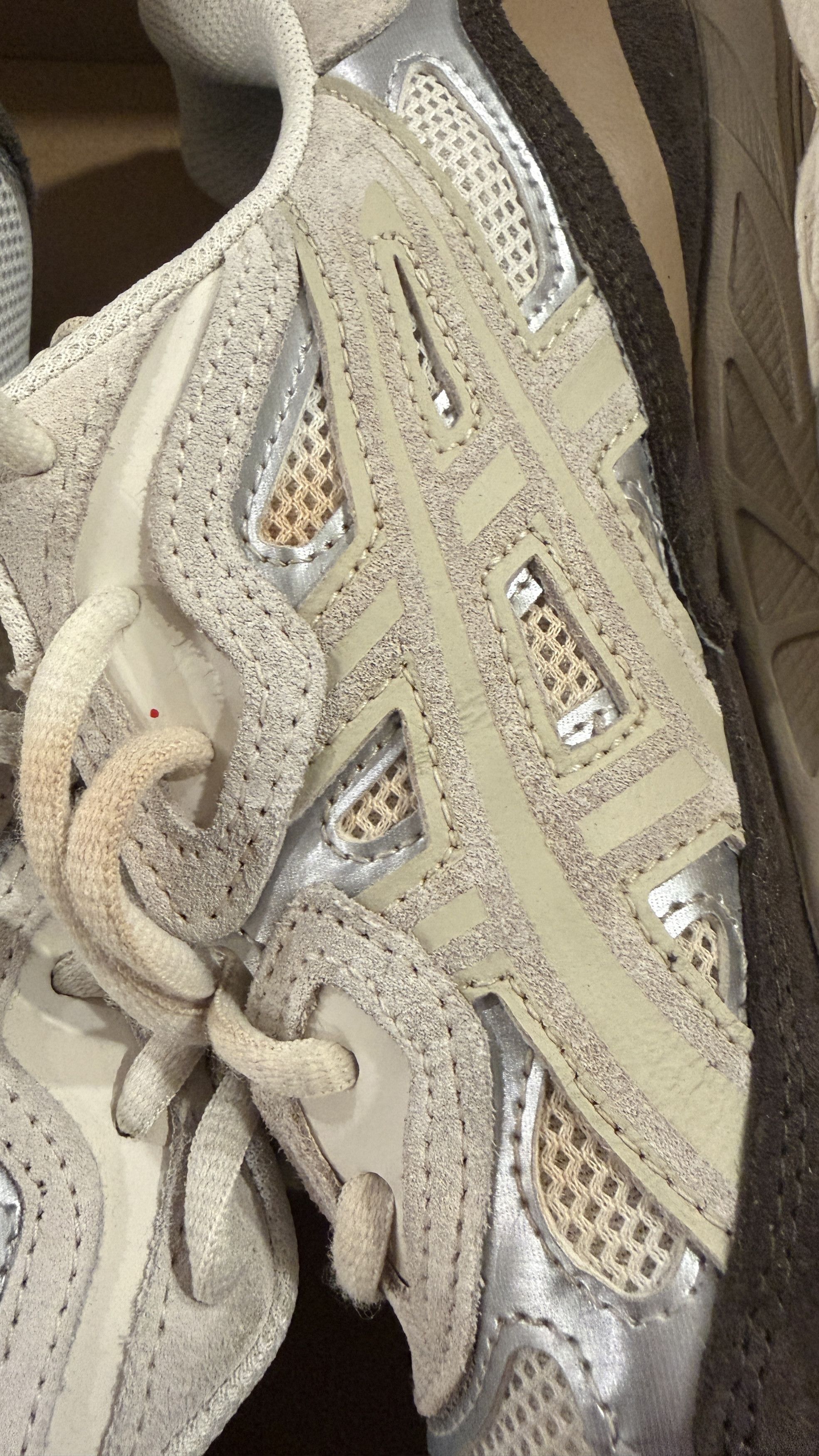 Asics ASICS Gel-NYC 'Cream Mocha' 1203A383-103 Size US 10.5 / EU 43-44 - 5 Thumbnail