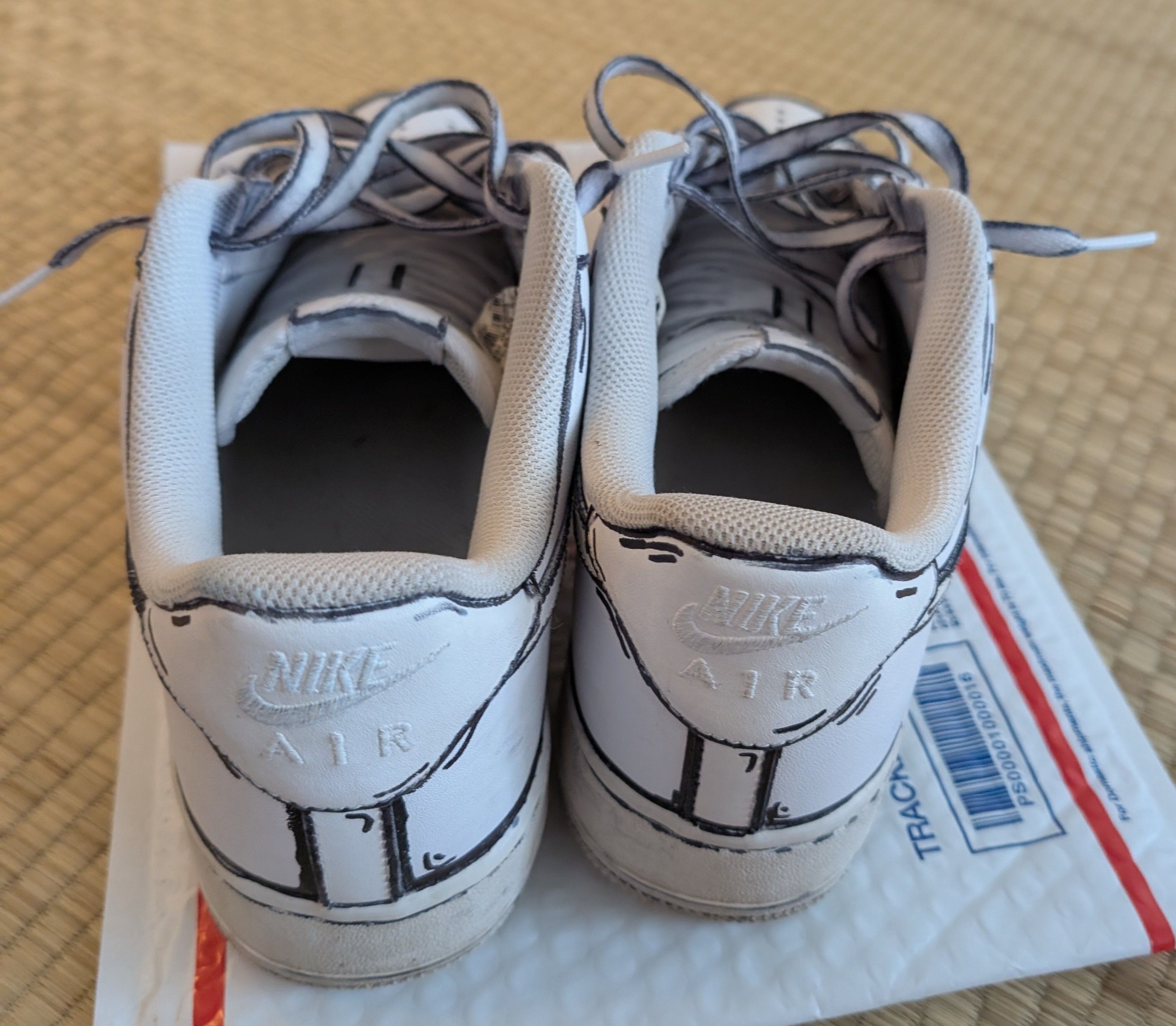 Nike AF1 Air Force One 315122-111 Cartoon Stencil Sneakers