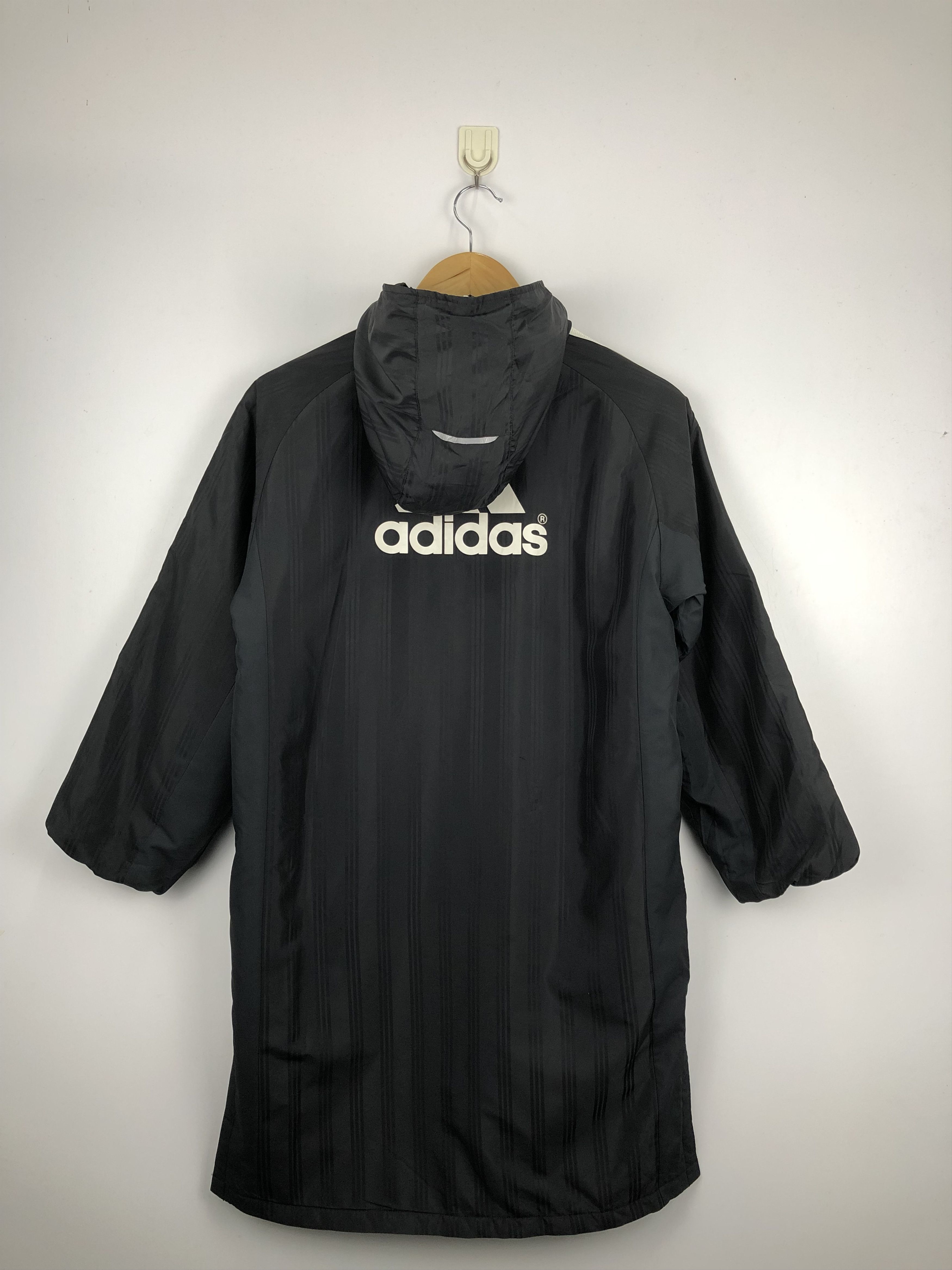 Vintage Vintage Adidas Hoodie Long Jacket J0766 Size US M / EU 48-50 / 2 - 3 Thumbnail