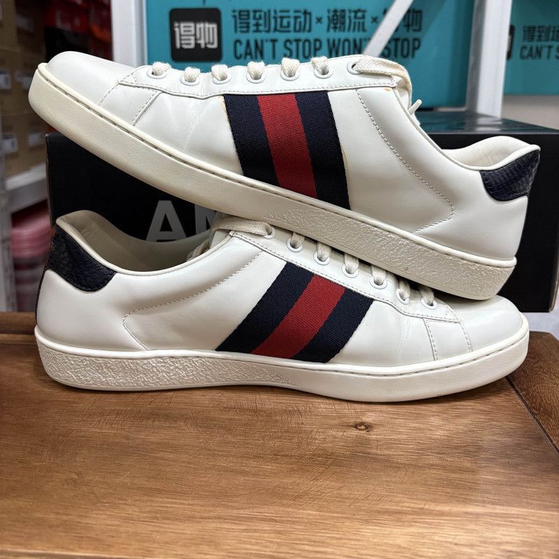 Gucci Gucci White Ace Low-Top Sneakers for Men - Size US 8 / EU 41 - 9 Thumbnail