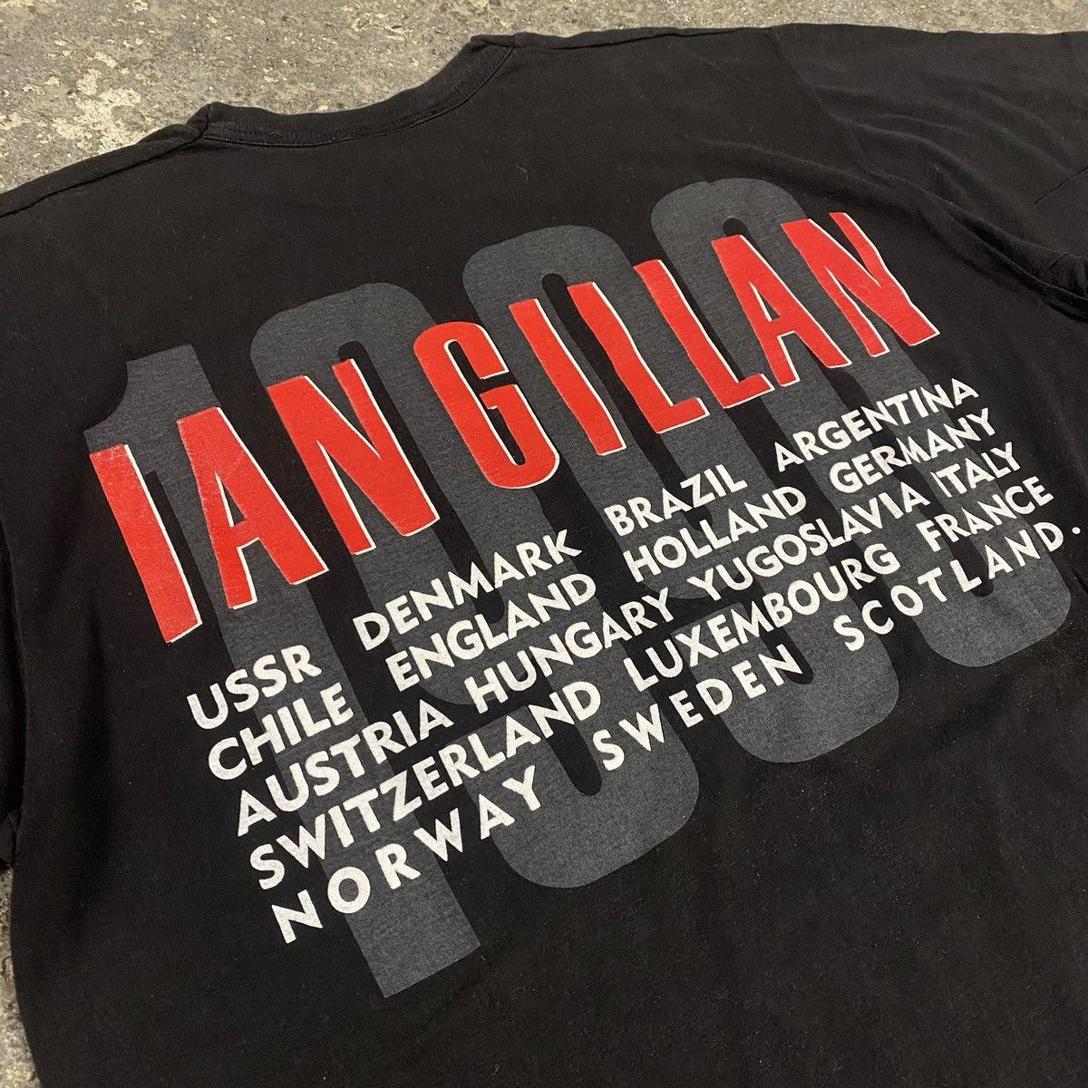 Band Tees × Brockum × Vintage 1990-1991 Ian Gillan Naked Thunder World Tour Tee Size US L / EU 52-54 / 3 - 3 Thumbnail