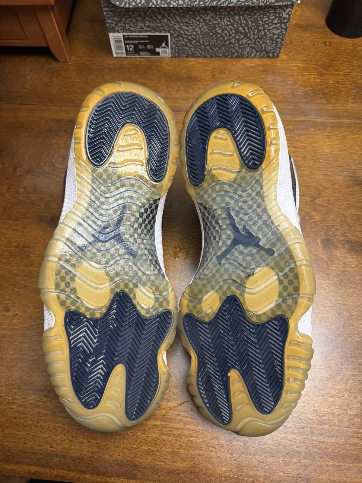 Jordan Brand × Nike Air Jordan 11 Retro Low “Georgetown” Size US 13 / EU 46 - 5 Thumbnail