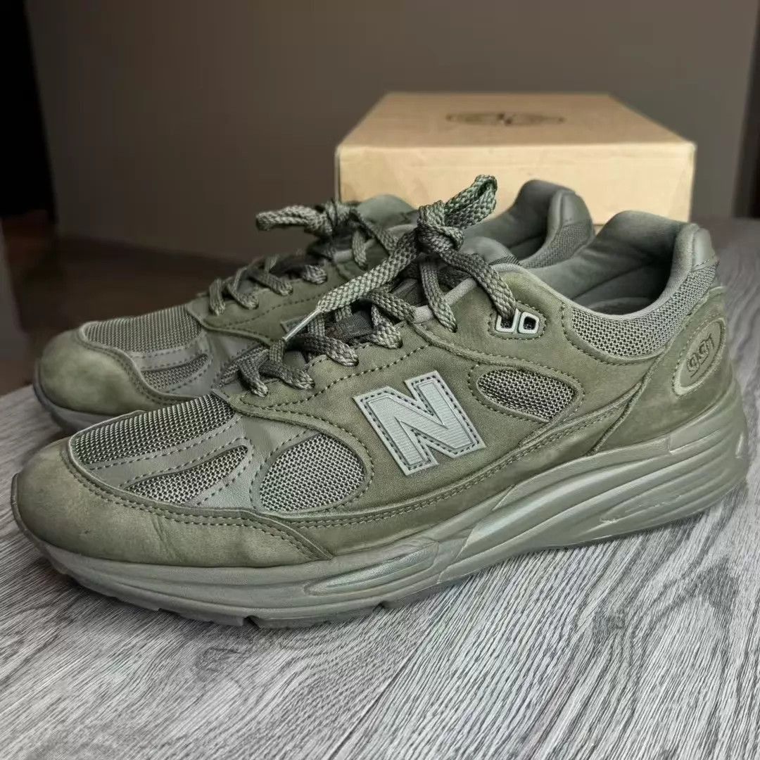 New Balance Green Low-Top Sneakers Size 10 Size US 10 / EU 43 - 1 Thumbnail